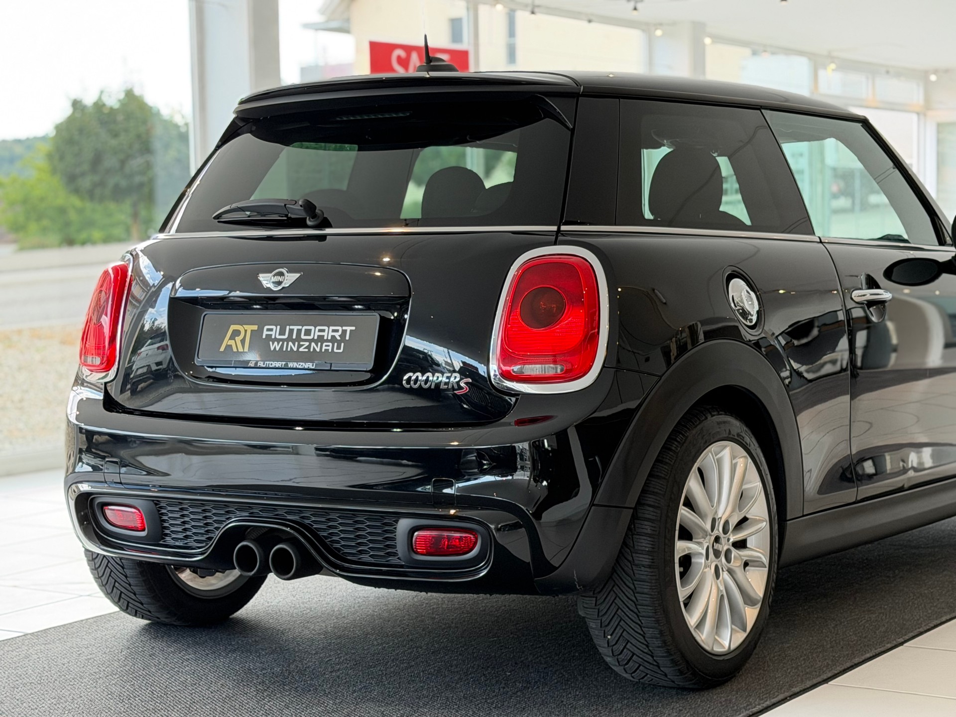 MINI Cooper S JCW Steptronic **Frisch ab MFK & Service**-image-7