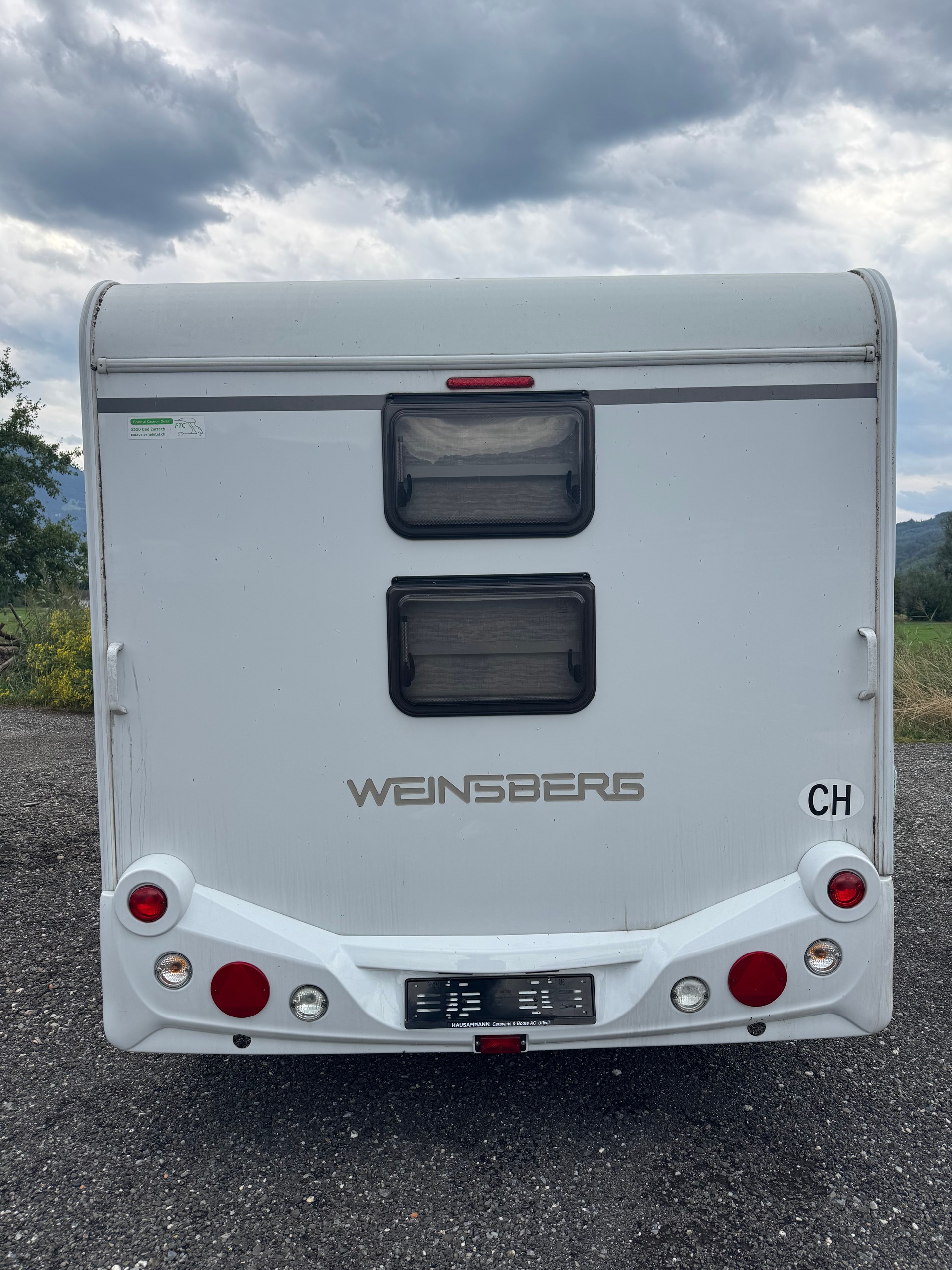 WEINSBERG Cara One 400 Kajüte Stockbett - 900 kg Leergewicht -Garage --image-4