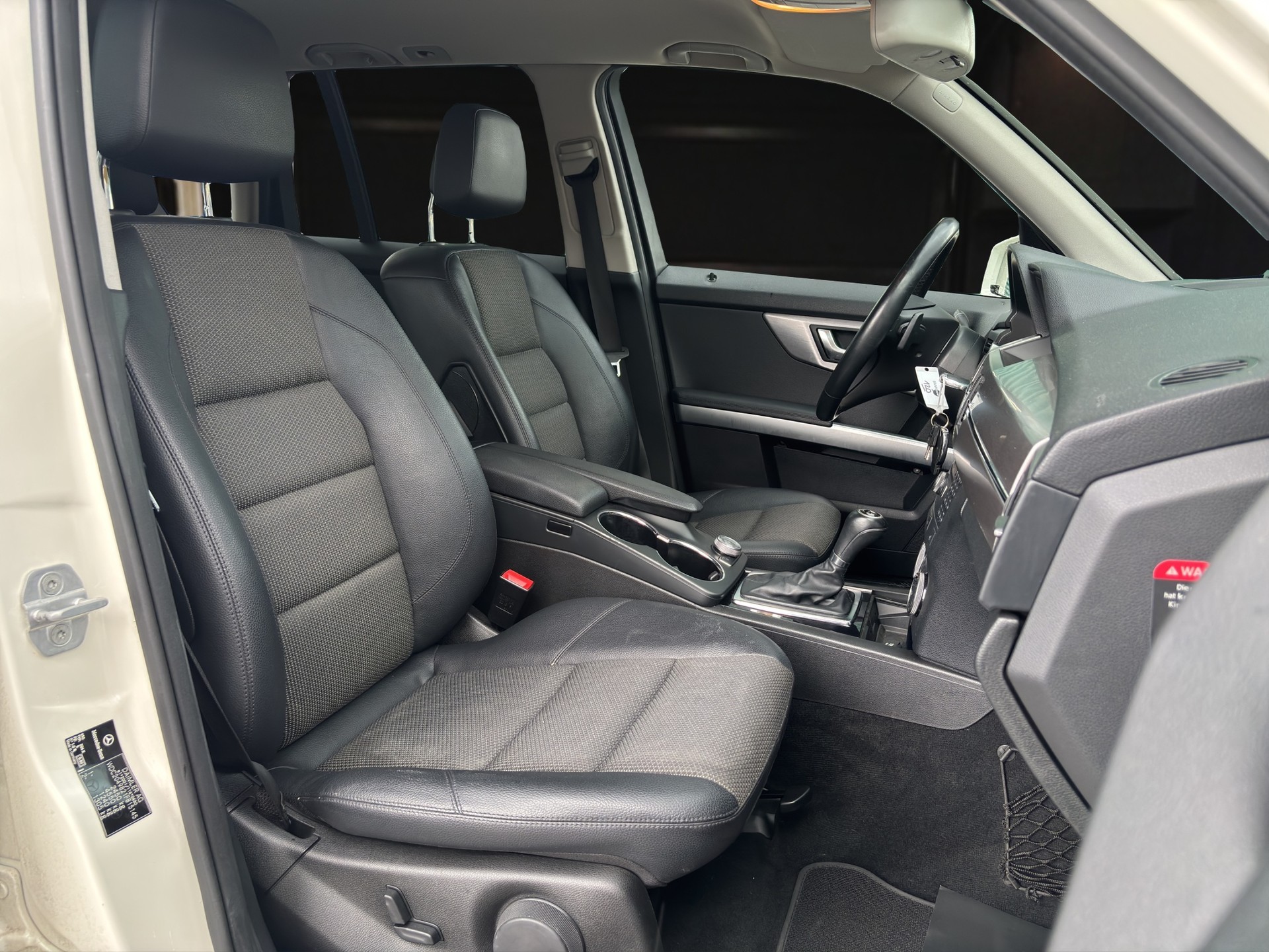 MERCEDES-BENZ GLK 250 CDI BlueEF 4matic-image-9