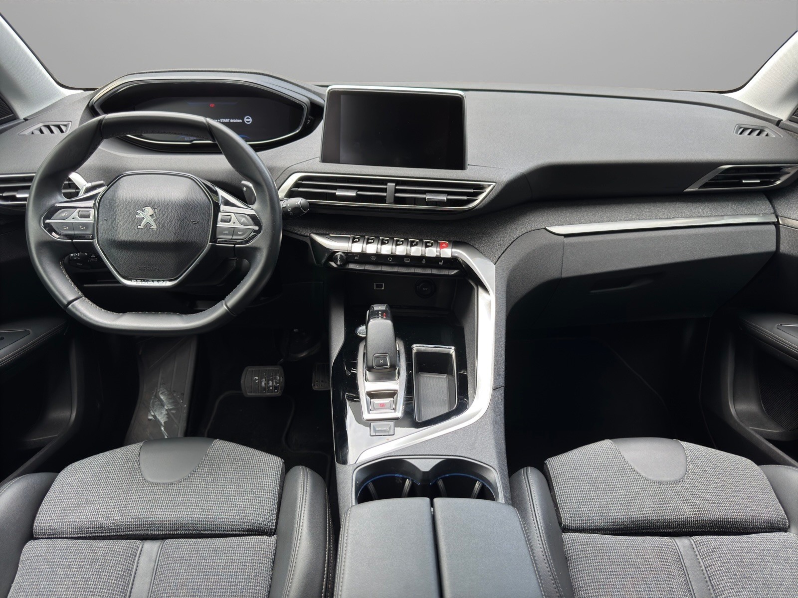 PEUGEOT 3008 1.5 BlueHDi Allure EAT-image-8