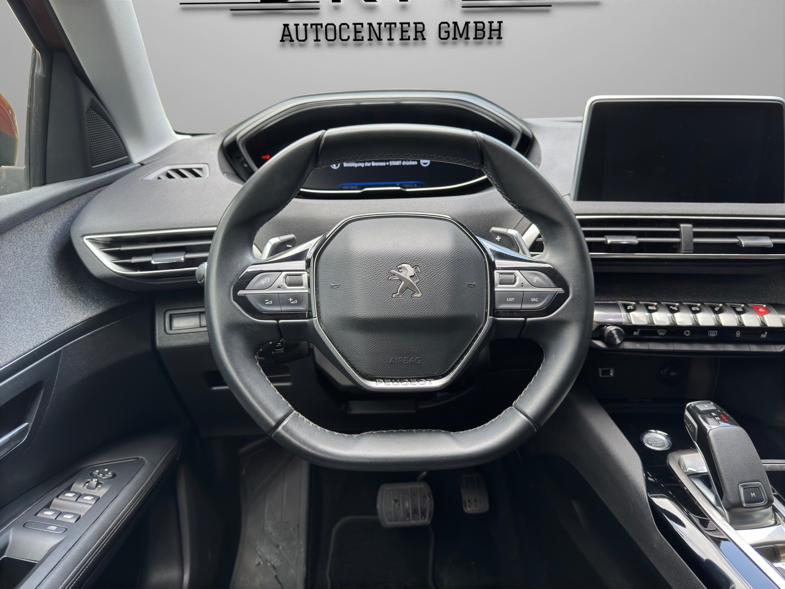 PEUGEOT 3008 1.5 BlueHDi Allure EAT-image-9