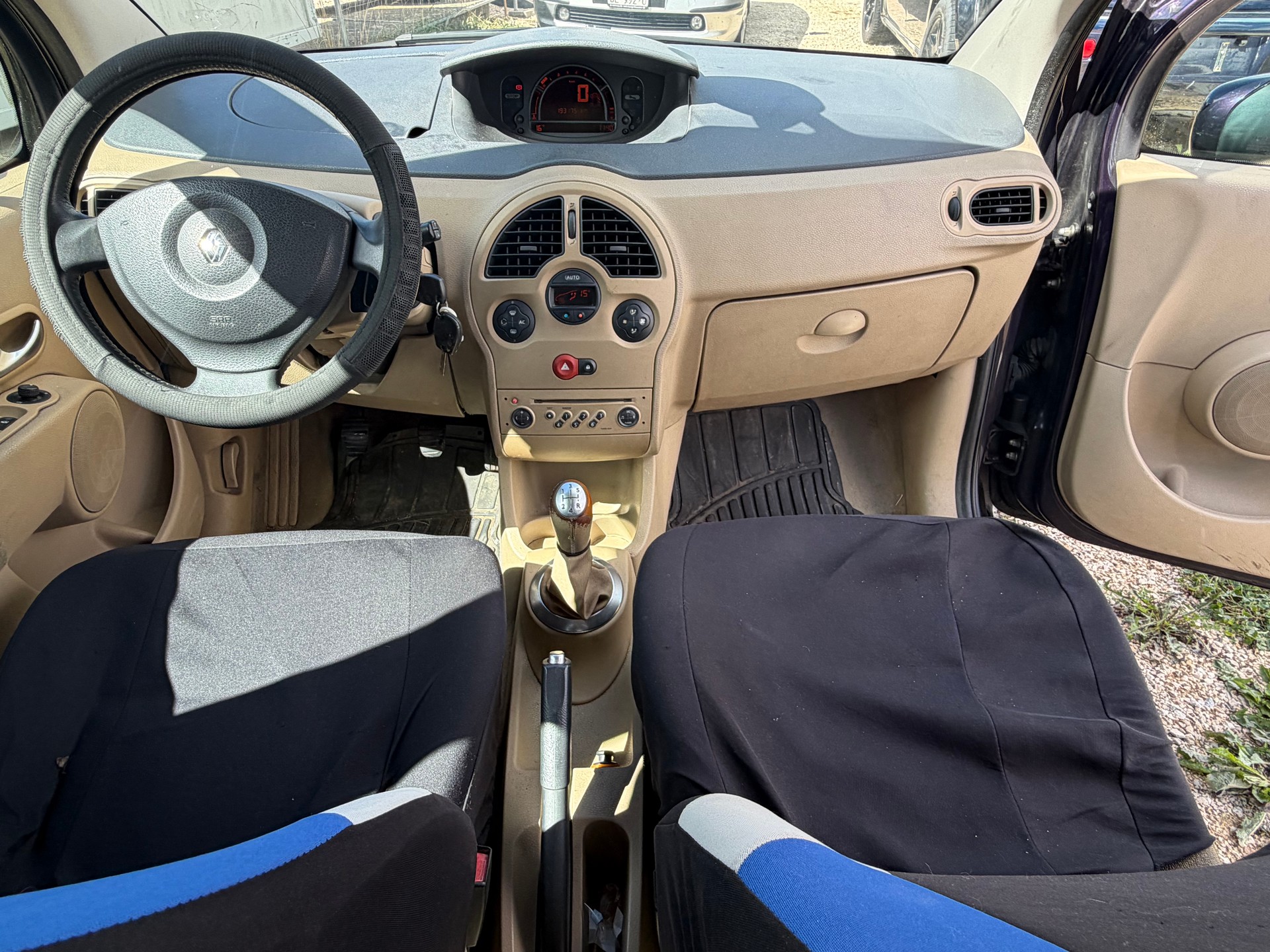 RENAULT Modus 1.4 16V Dynamique Luxe-image-7