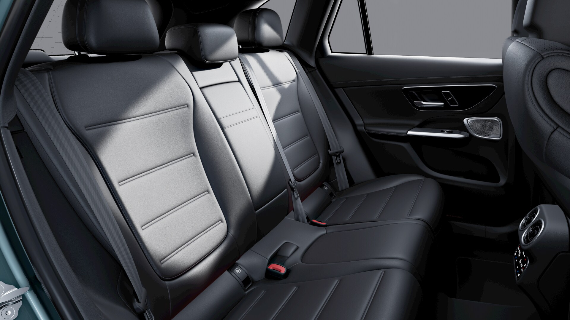 MERCEDES-BENZ GLC 300 de EQ Star AMG Line 4MATIC-image-6