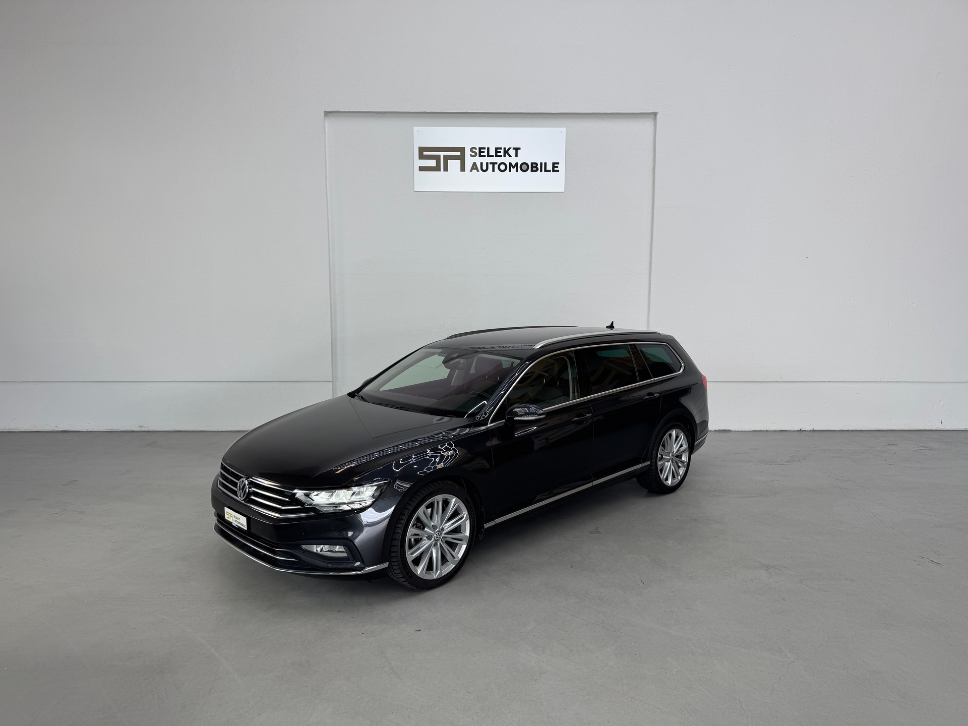 VW Passat 2.0 TDI BMT Elegance 4Motion DSG-image-0