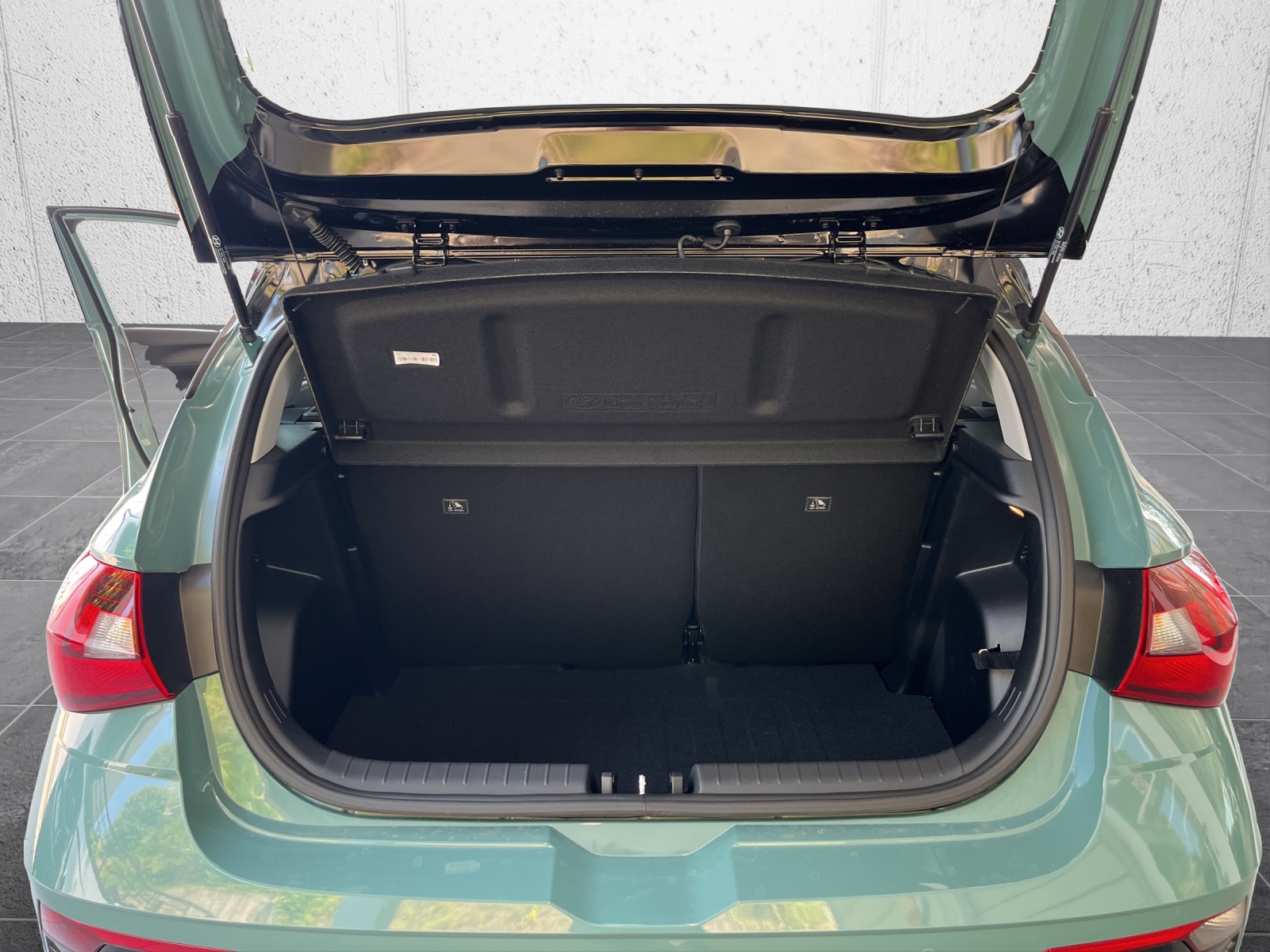 HYUNDAI i20 1.0 T-GDi Amplia GO! DCT-image-12