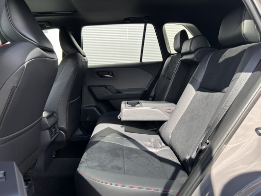 TOYOTA RAV-4 2.5PHEV GR SportAWD-image-12