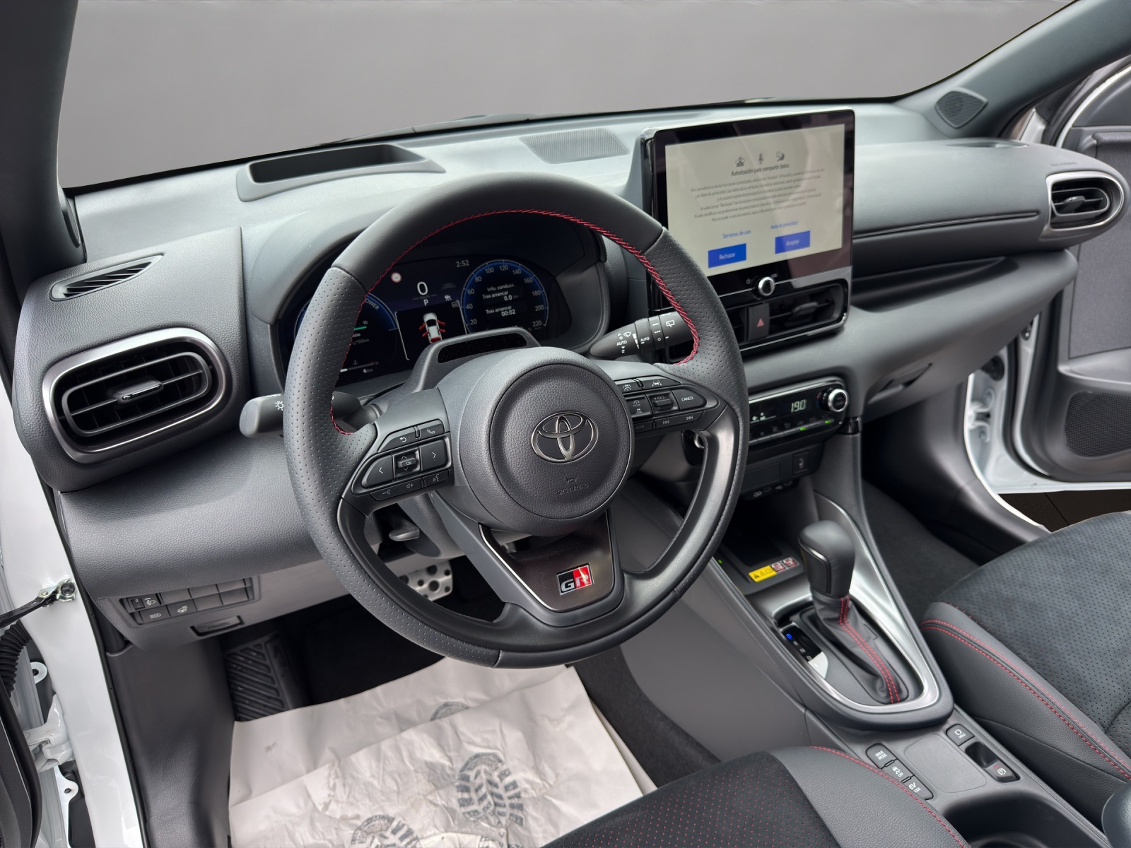 TOYOTA Yaris 1.5 GR Sport e-CVT (10 STÜCK)-image-9