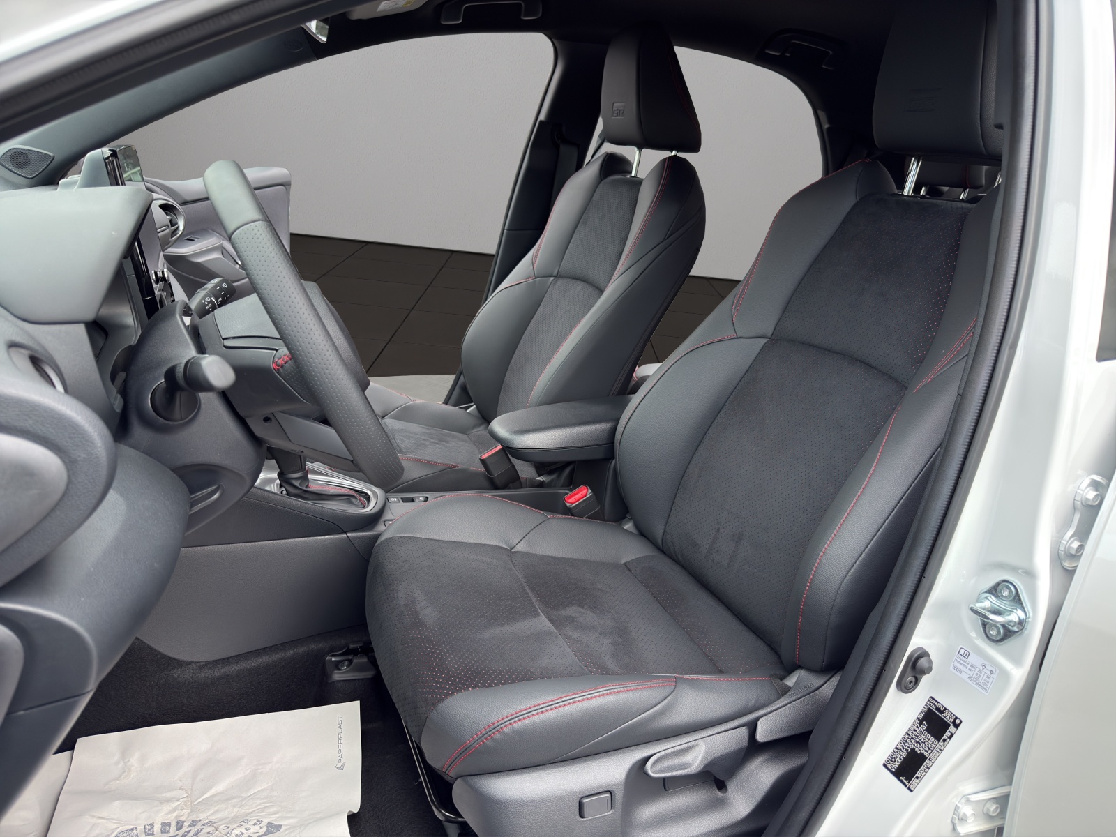 TOYOTA Yaris 1.5 GR Sport e-CVT (10 STÜCK)-image-8