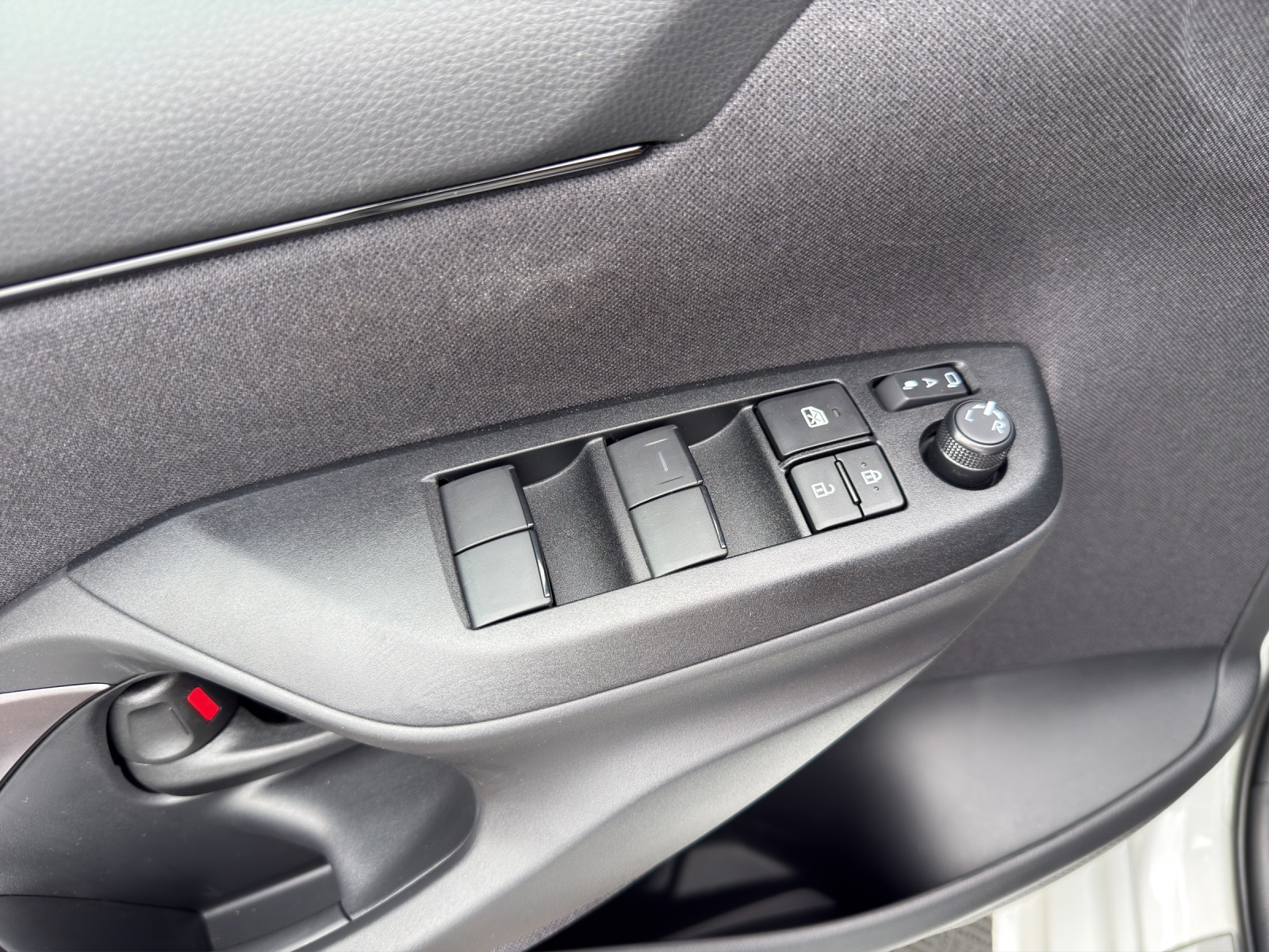 TOYOTA Yaris 1.5 GR Sport e-CVT (10 STÜCK)-image-20