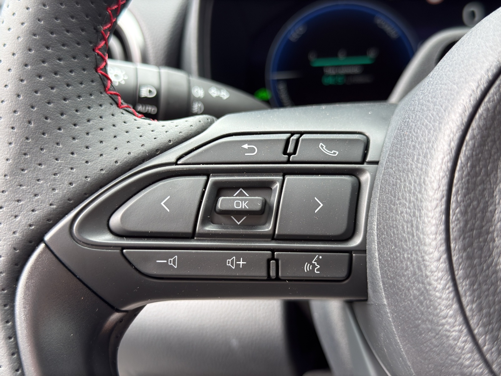 TOYOTA Yaris 1.5 GR Sport e-CVT (10 STÜCK)-image-22