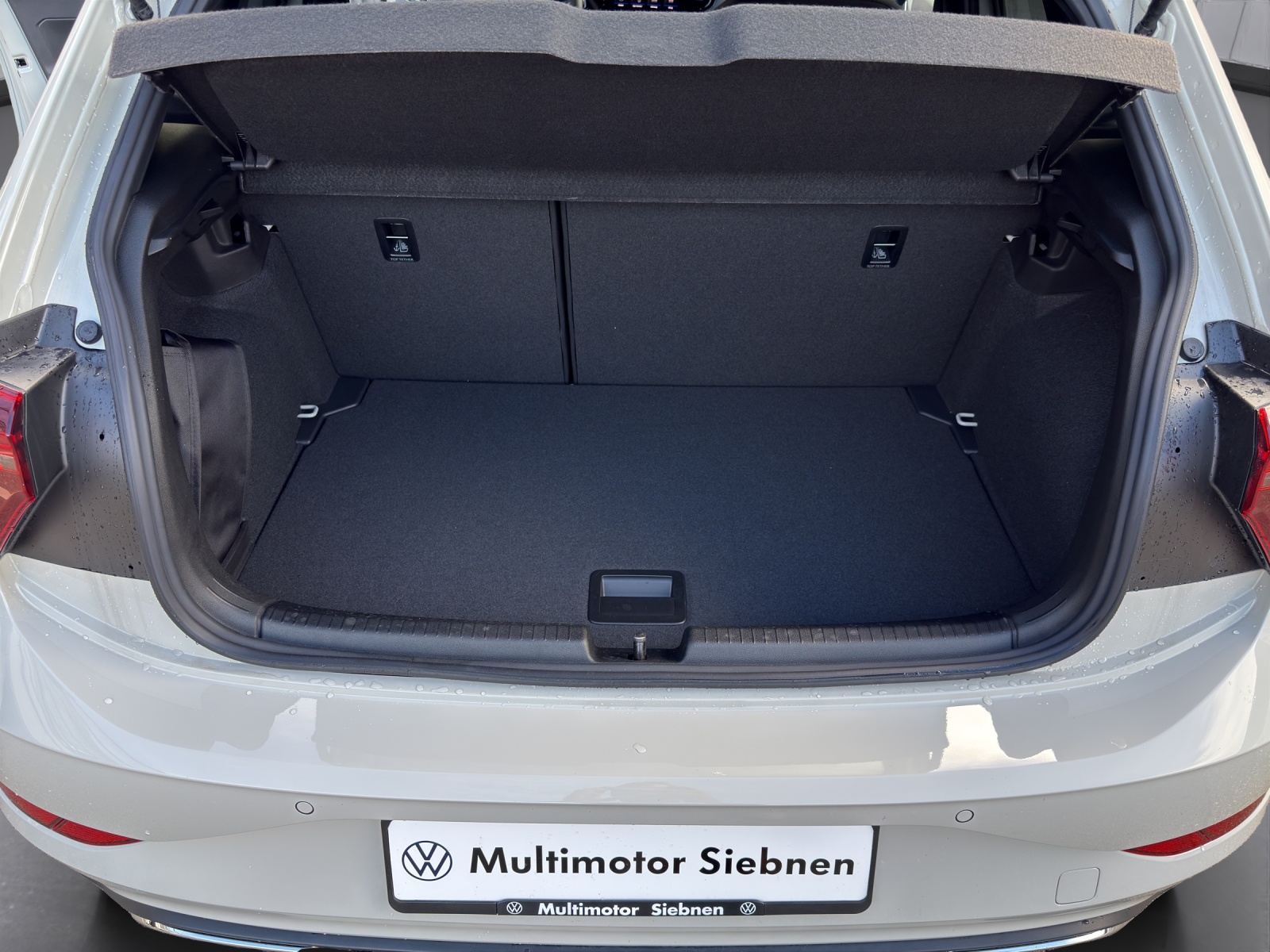 VW Polo 1.0 TSI R-Line DSG-image-13
