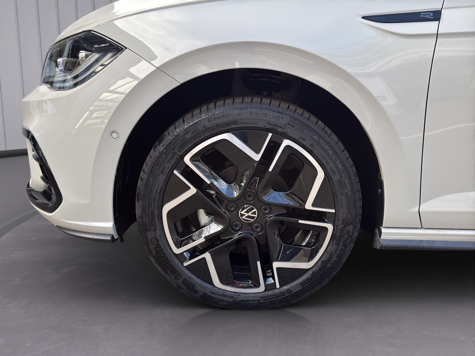 VW Polo 1.0 TSI R-Line DSG-image-8