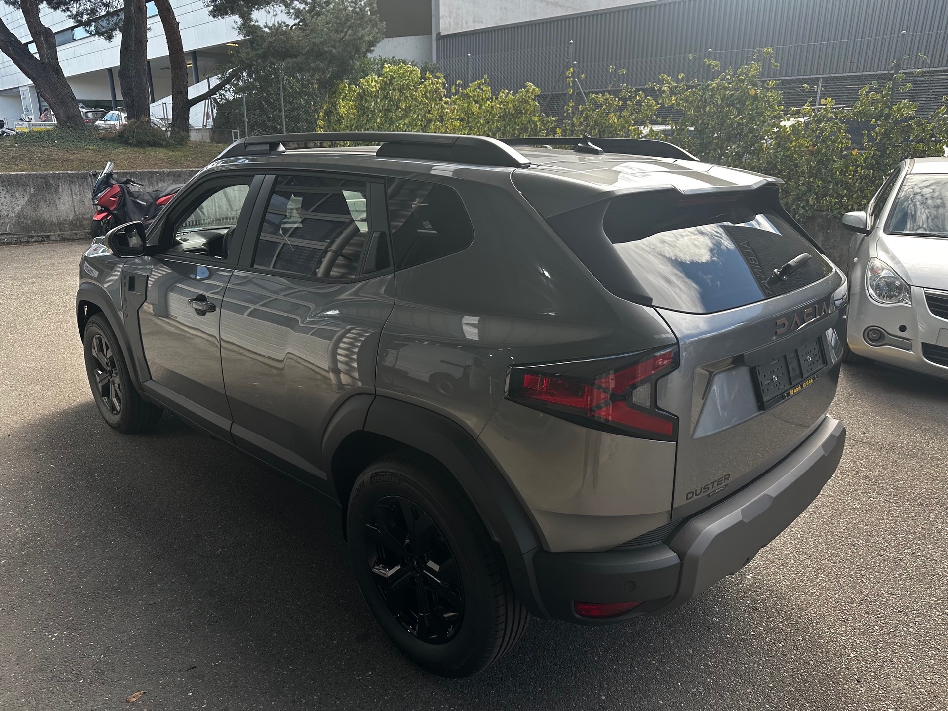 DACIA Duster HEV 155 Extreme-image-2