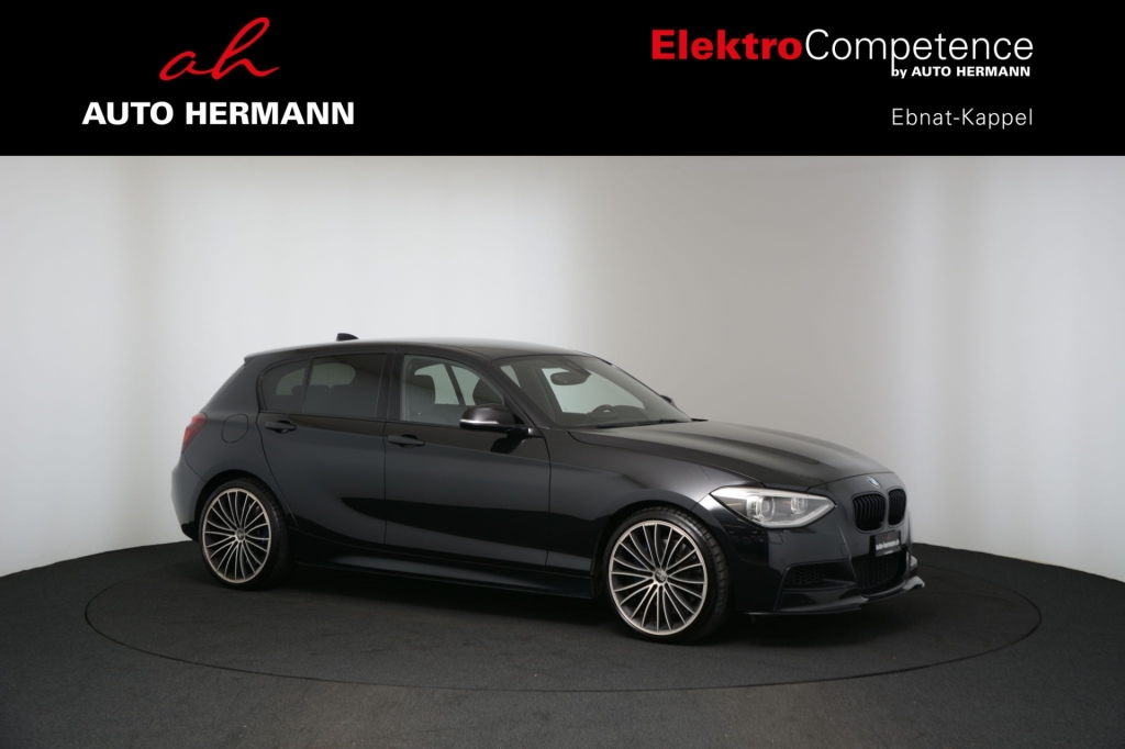 BMW M135i xDrive Steptronic-image-8