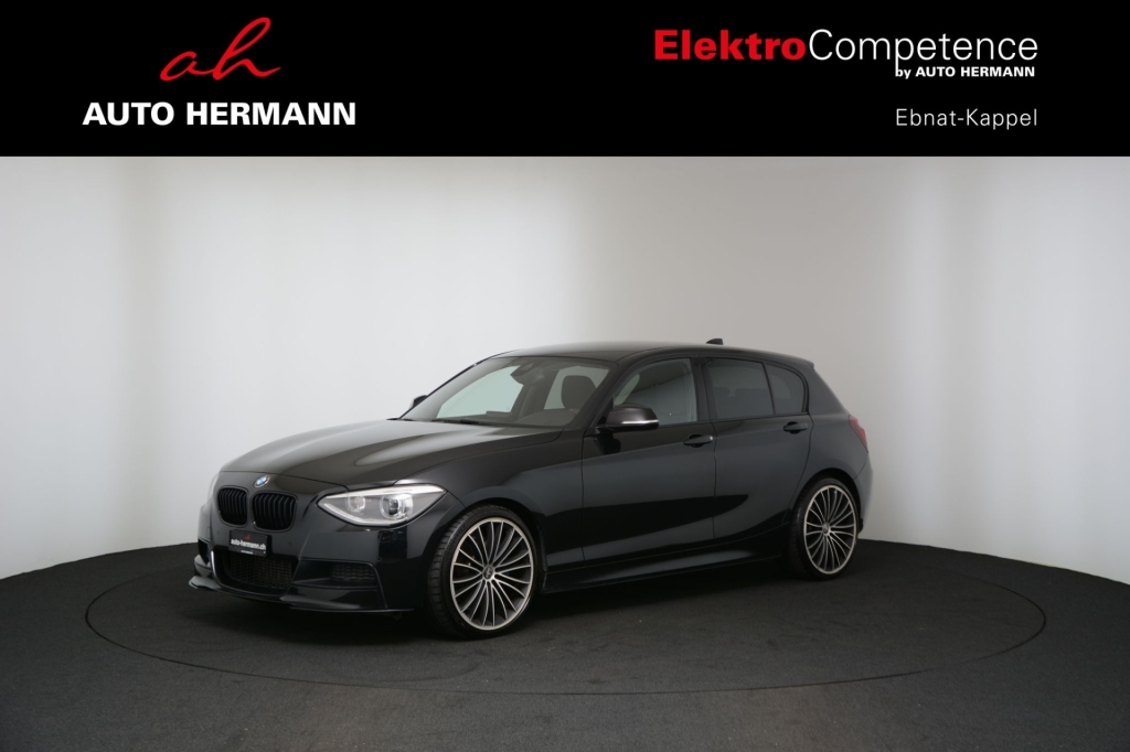 BMW M135i xDrive Steptronic-image-2
