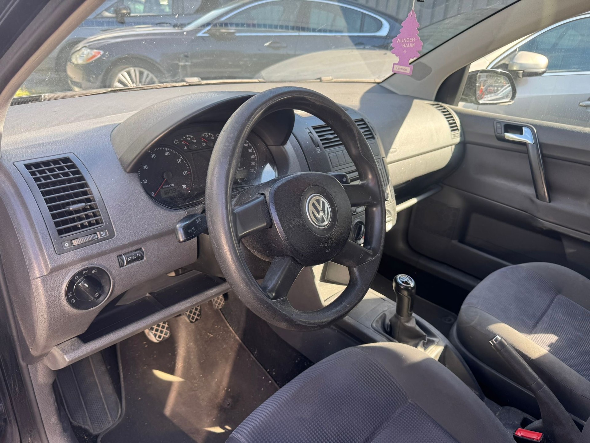VW Polo 1.2 12V Comfortline-image-5