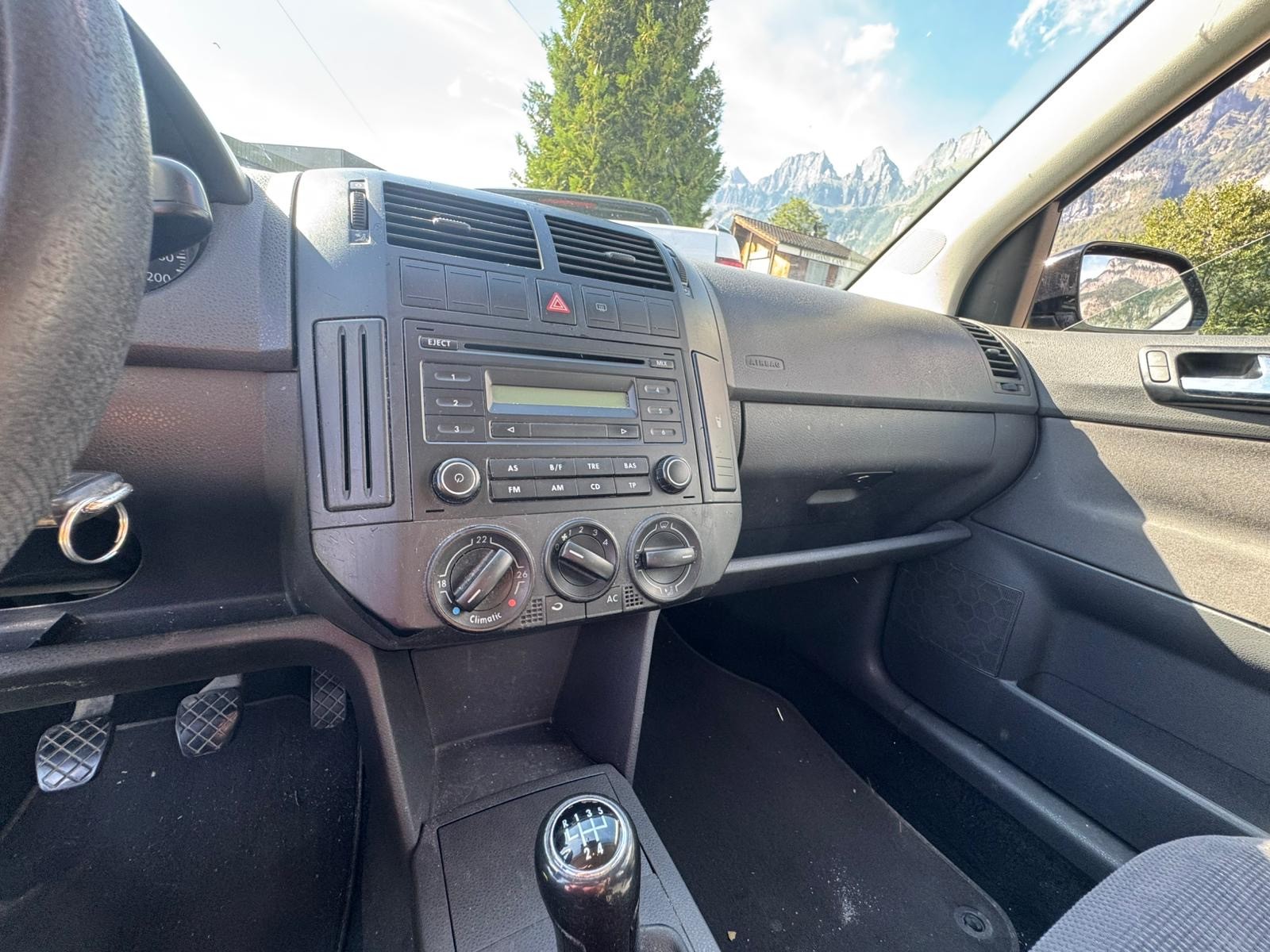 VW Polo 1.2 12V Comfortline-image-12