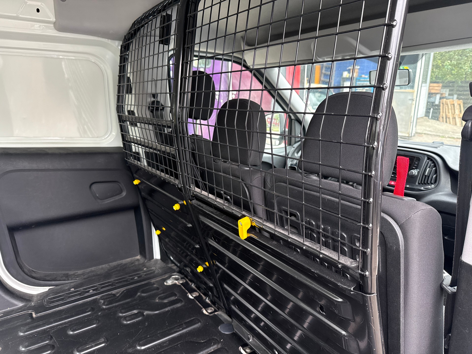 FIAT Doblò 1.4 MPI Cargo Easy Pro-image-18