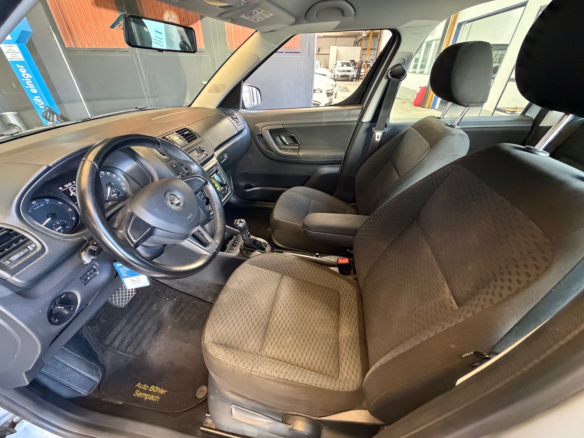 SKODA Roomster 1.2 TSI Ambition DSG-image-7