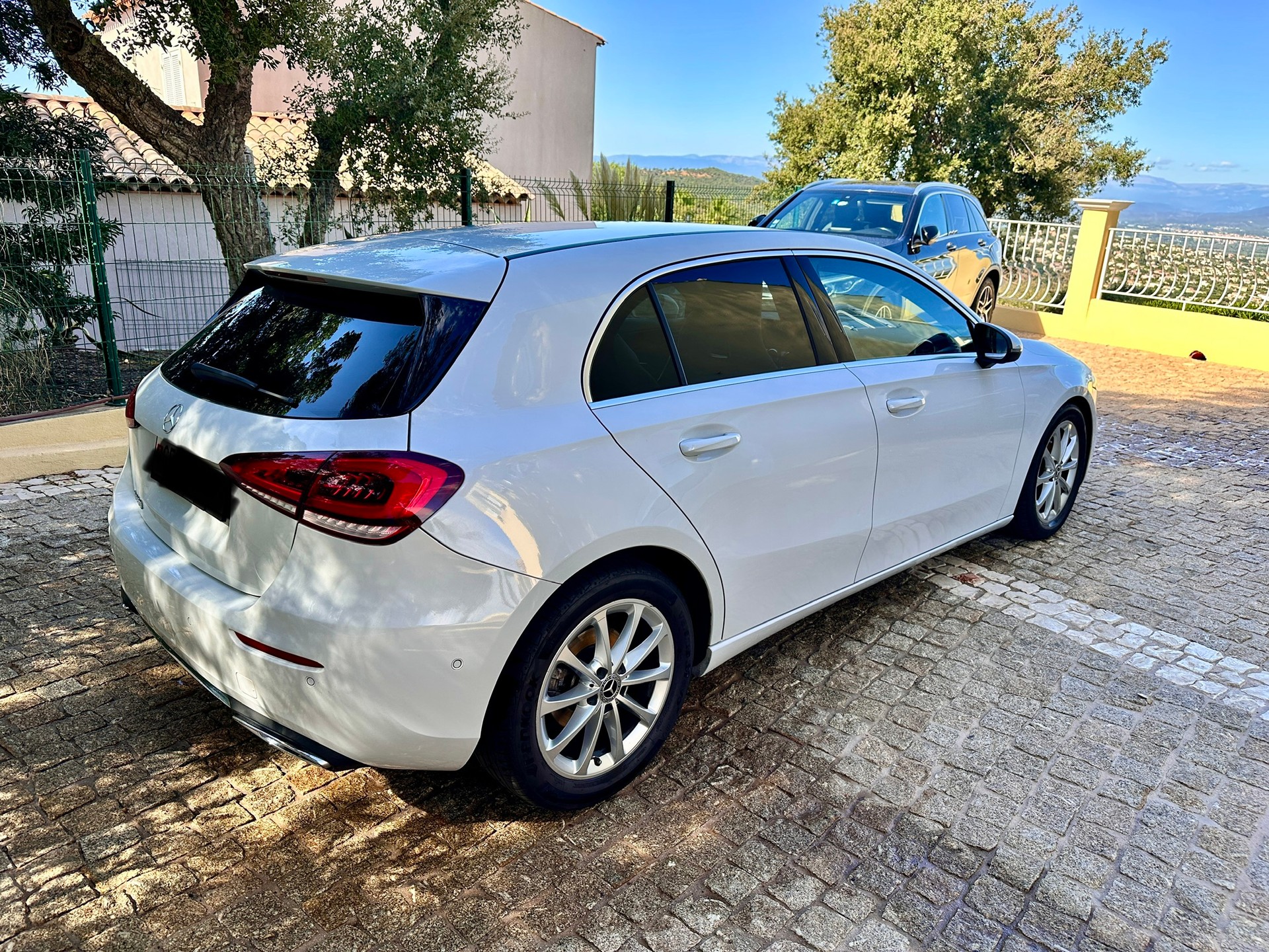 MERCEDES-BENZ A 180 Progressive-image-4