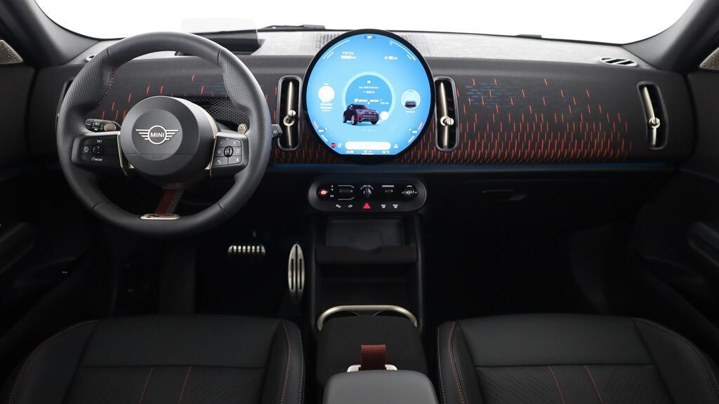 MINI John Cooper Works Countryman ALL4-image-11