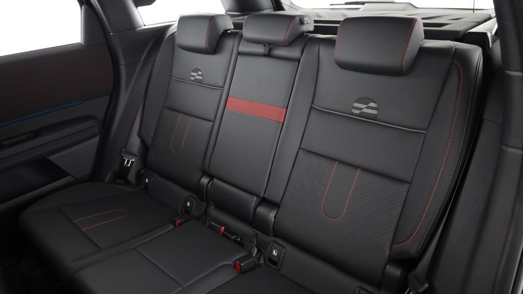 MINI John Cooper Works Countryman ALL4-image-19