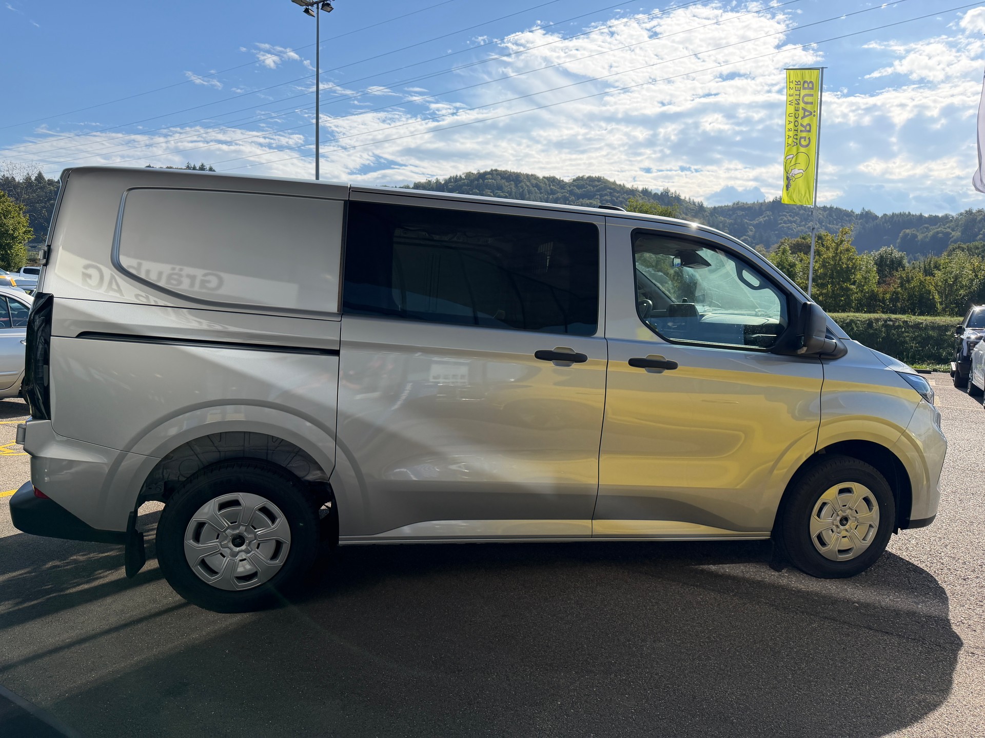 FORD Transit Custom Van 320 L1H1 Trend Automat-image-7