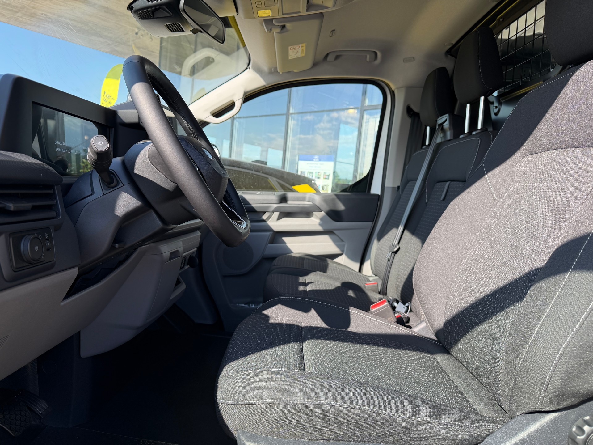 FORD Transit Custom Van 320 L1H1 Trend Automat-image-6