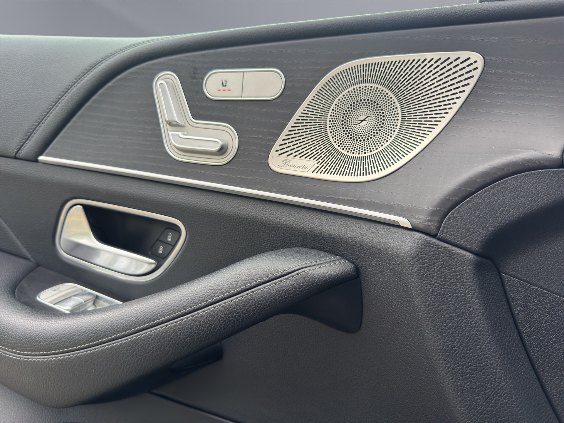 MERCEDES-BENZ GLE 450 AMG Line 4matic-image-17