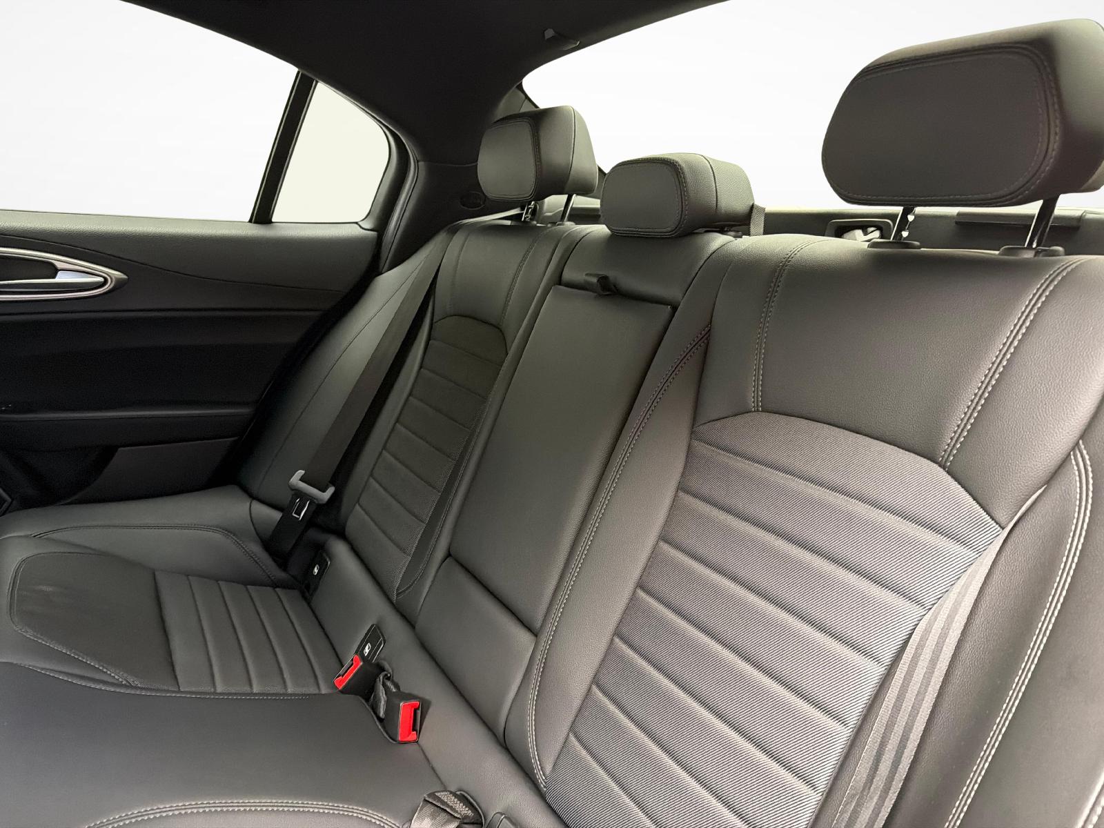 ALFA ROMEO Giulia 2.0 Sprint-image-10