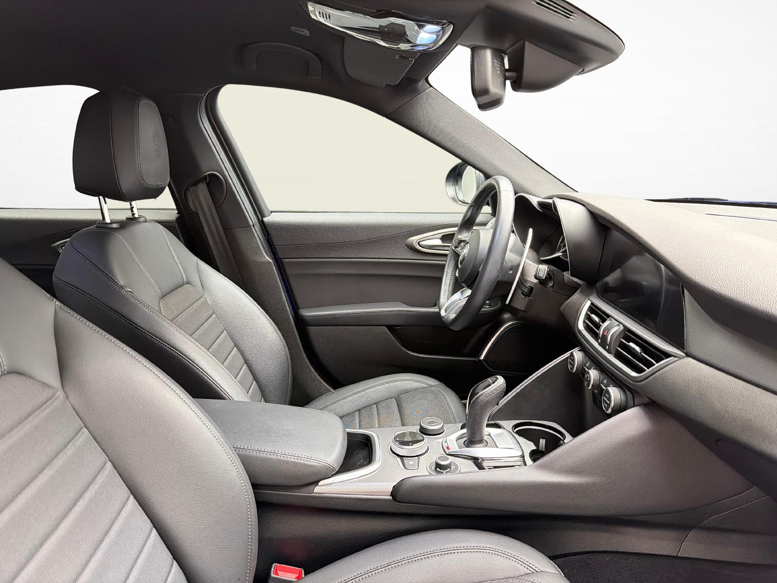 ALFA ROMEO Giulia 2.0 Sprint-image-9