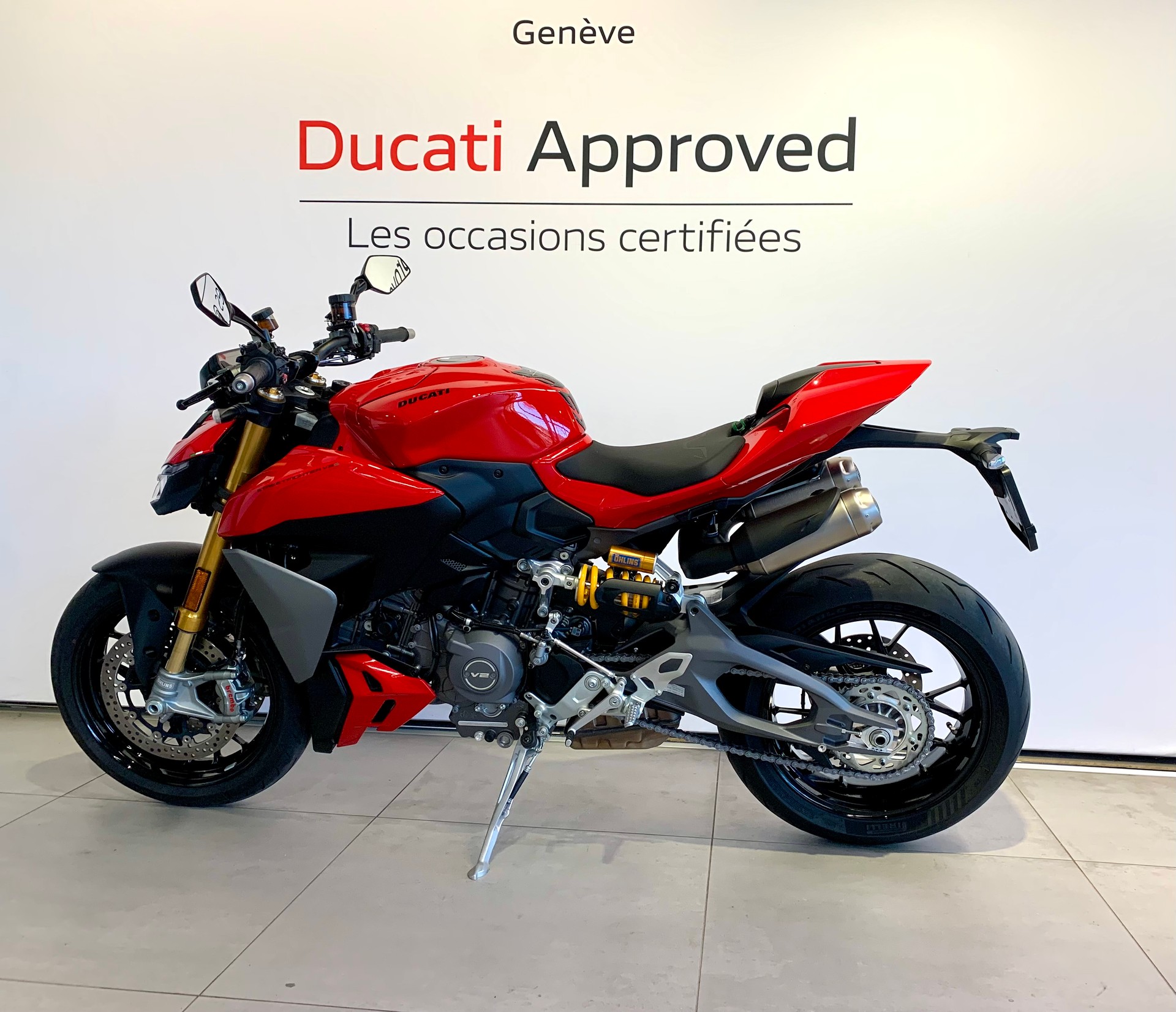 DUCATI Streetfighter V2 S (35kW)-showroom-element-1