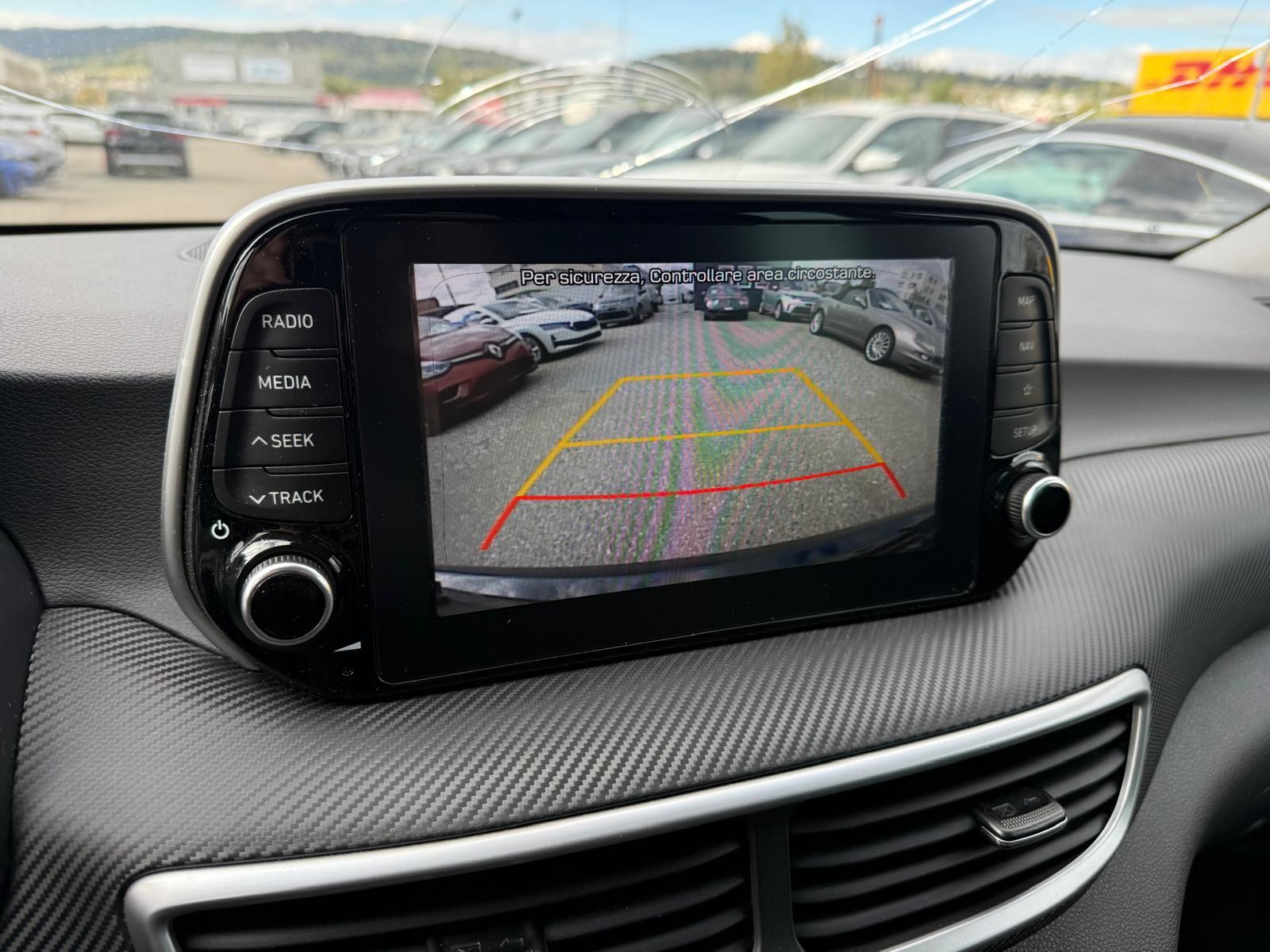 HYUNDAI Tucson 1.6 T-GDi Amplia 4WD-image-12