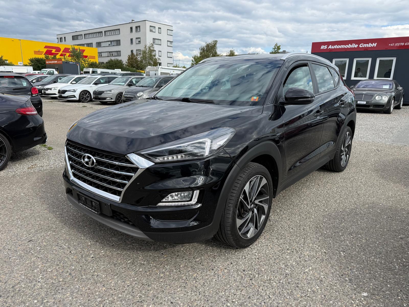 HYUNDAI Tucson 1.6 T-GDi Amplia 4WD-image-0