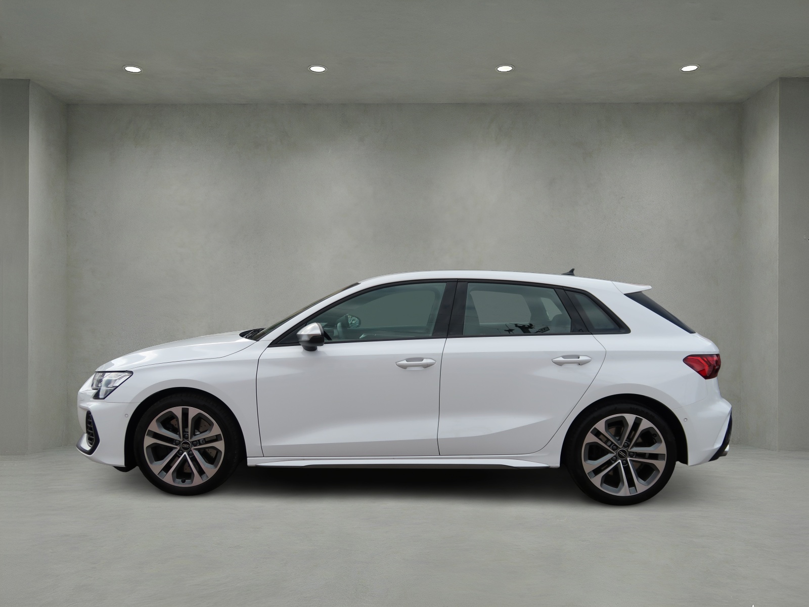 AUDI S3 Sportback TFSI quattro S-tronic-image-9