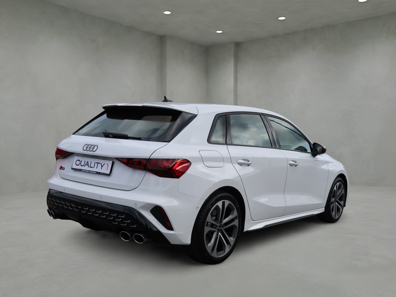 AUDI S3 Sportback TFSI quattro S-tronic-image-5