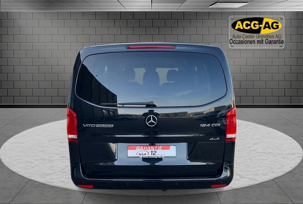 MERCEDES-BENZ Vito 124 CDI Lang Select Tourer 4Matic 9G-Tronic ** 239 PS ** 5-Plätzer ** Gr-Navi ** RF-Kamera ** Anh-Kupplung ** Frisch Ab MFK-image-4
