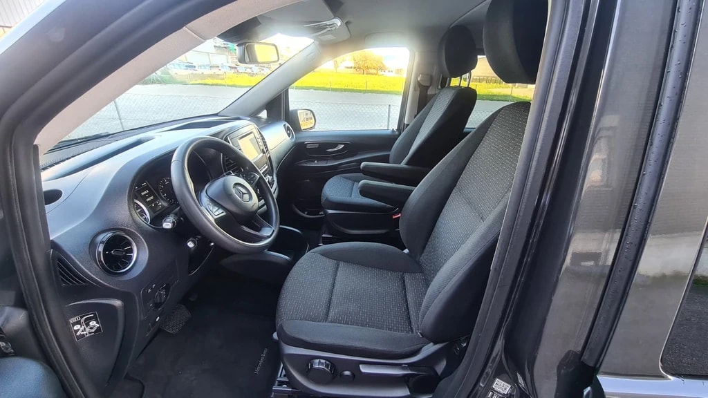 MERCEDES-BENZ Vito 124 CDI Lang Select Tourer 4Matic 9G-Tronic ** 239 PS ** 5-Plätzer ** Gr-Navi ** RF-Kamera ** Anh-Kupplung ** Frisch Ab MFK-image-14