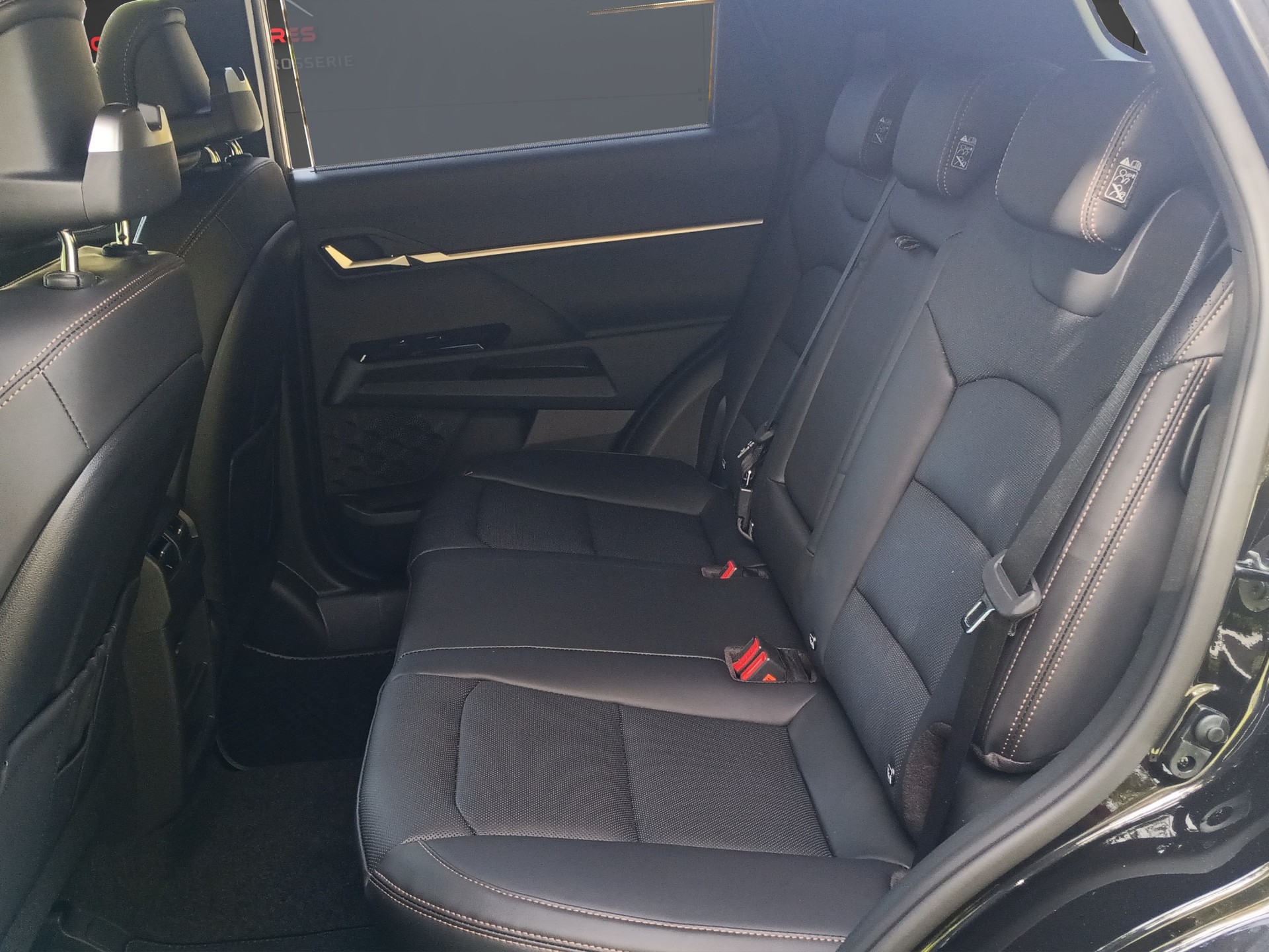 KGM-SsangYong Torres 1.5 TGDI Titanium 4WD AT-image-9