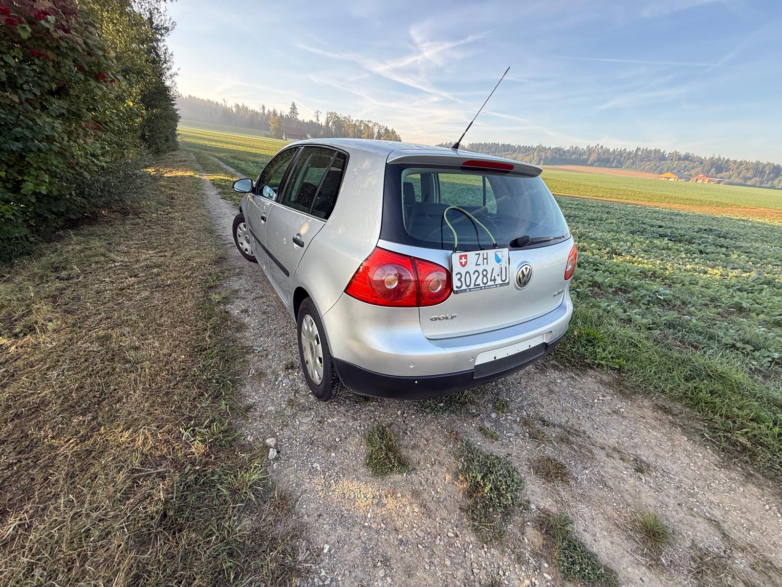 VW GOLF-image-5