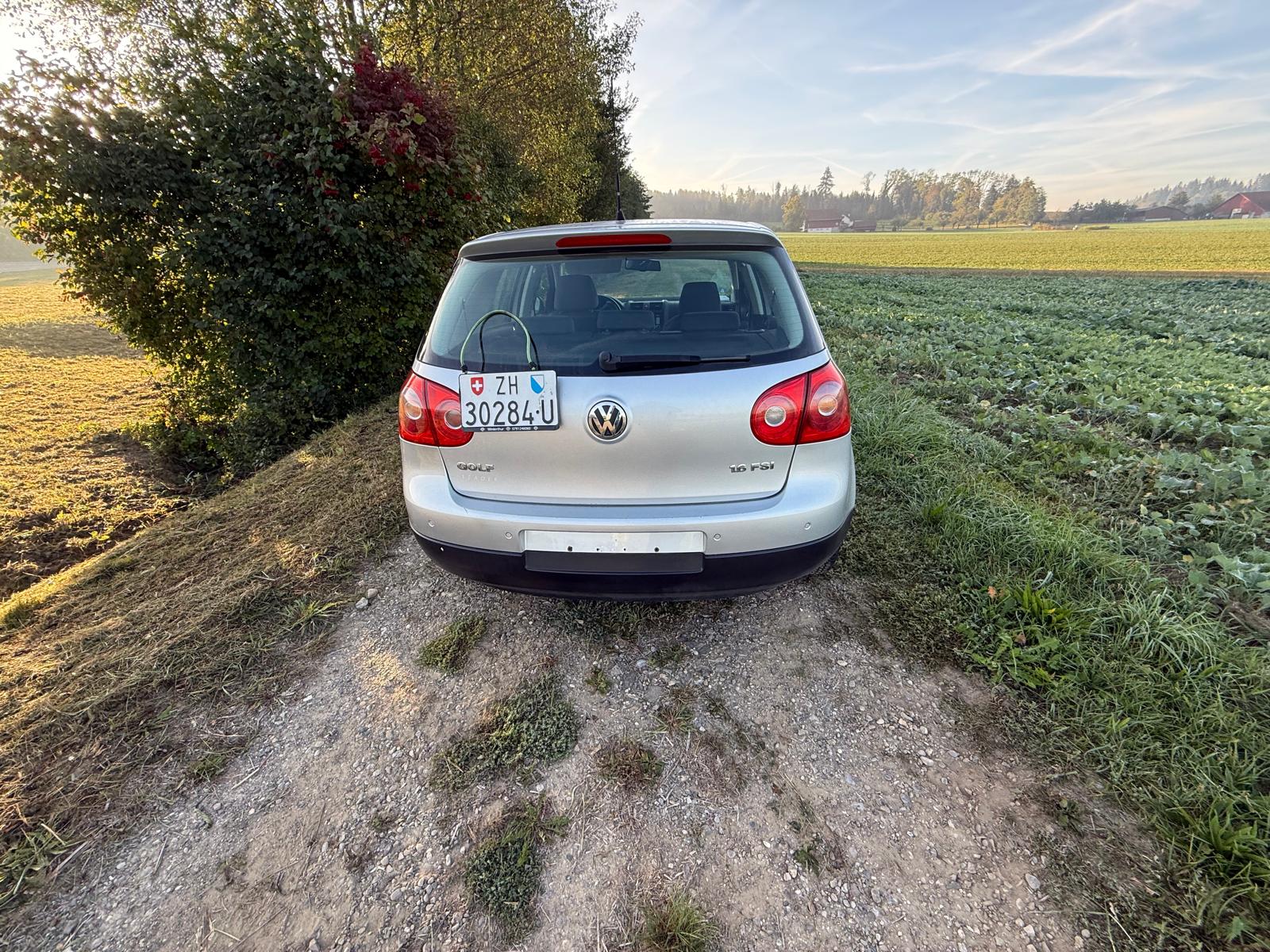 VW GOLF-image-8