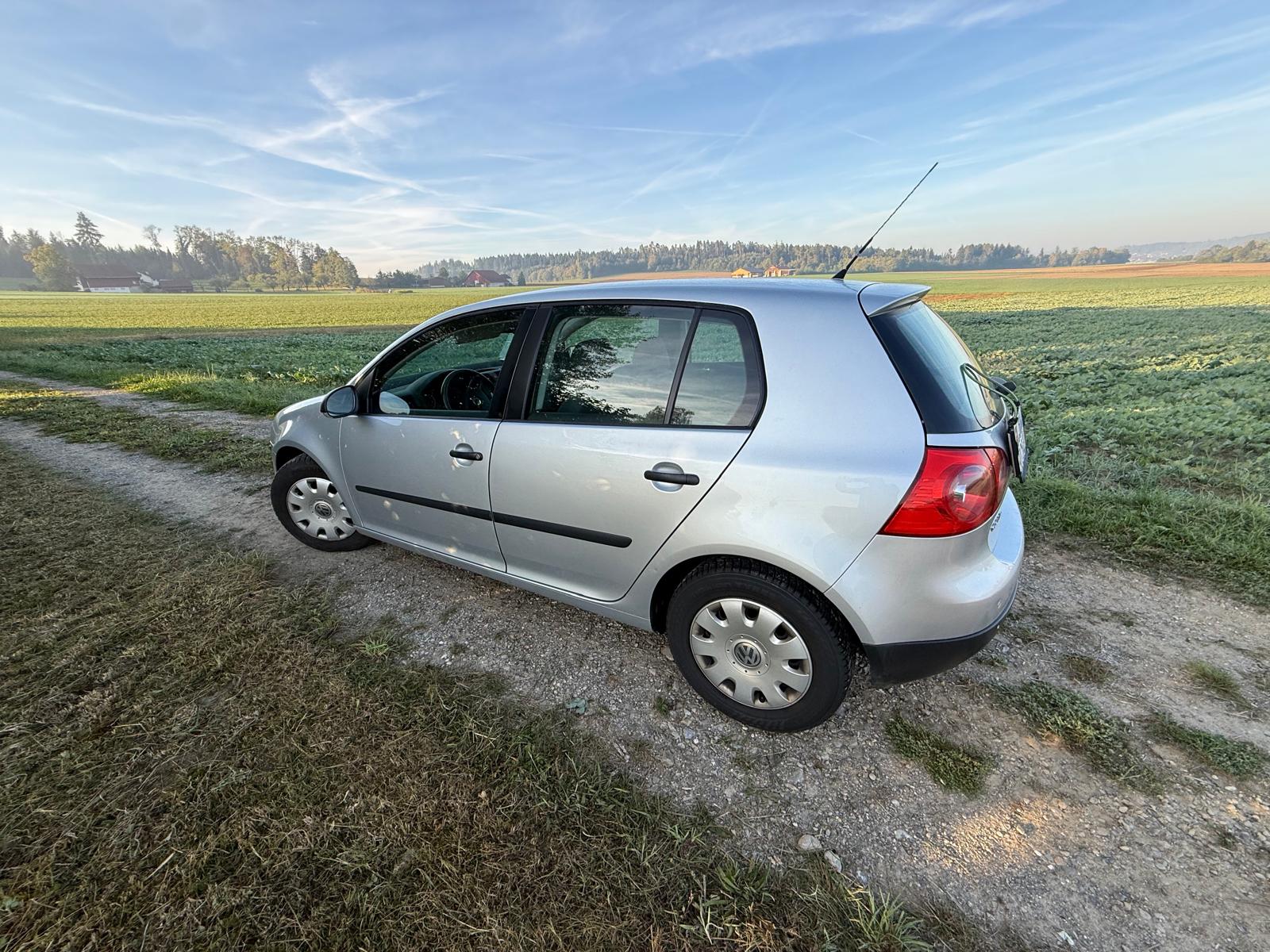 VW GOLF-image-6