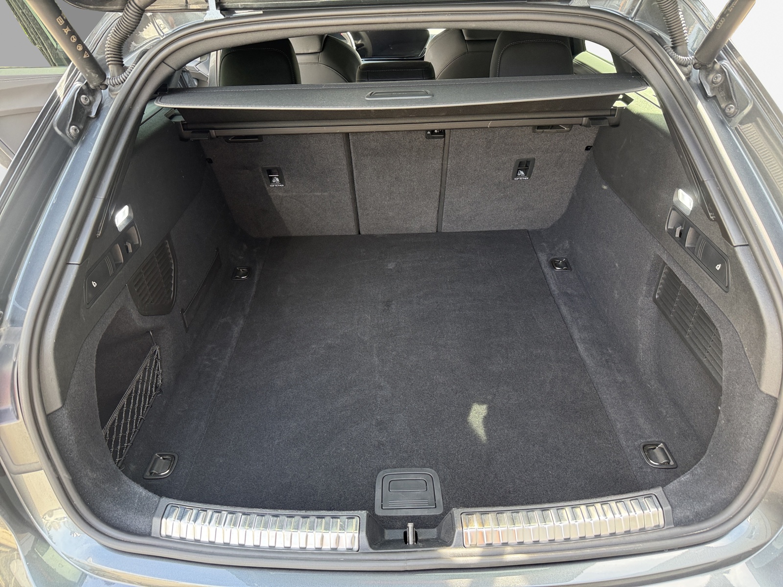 AUDI A5 Avant TFSI quattro 150 kW S tronic-image-12