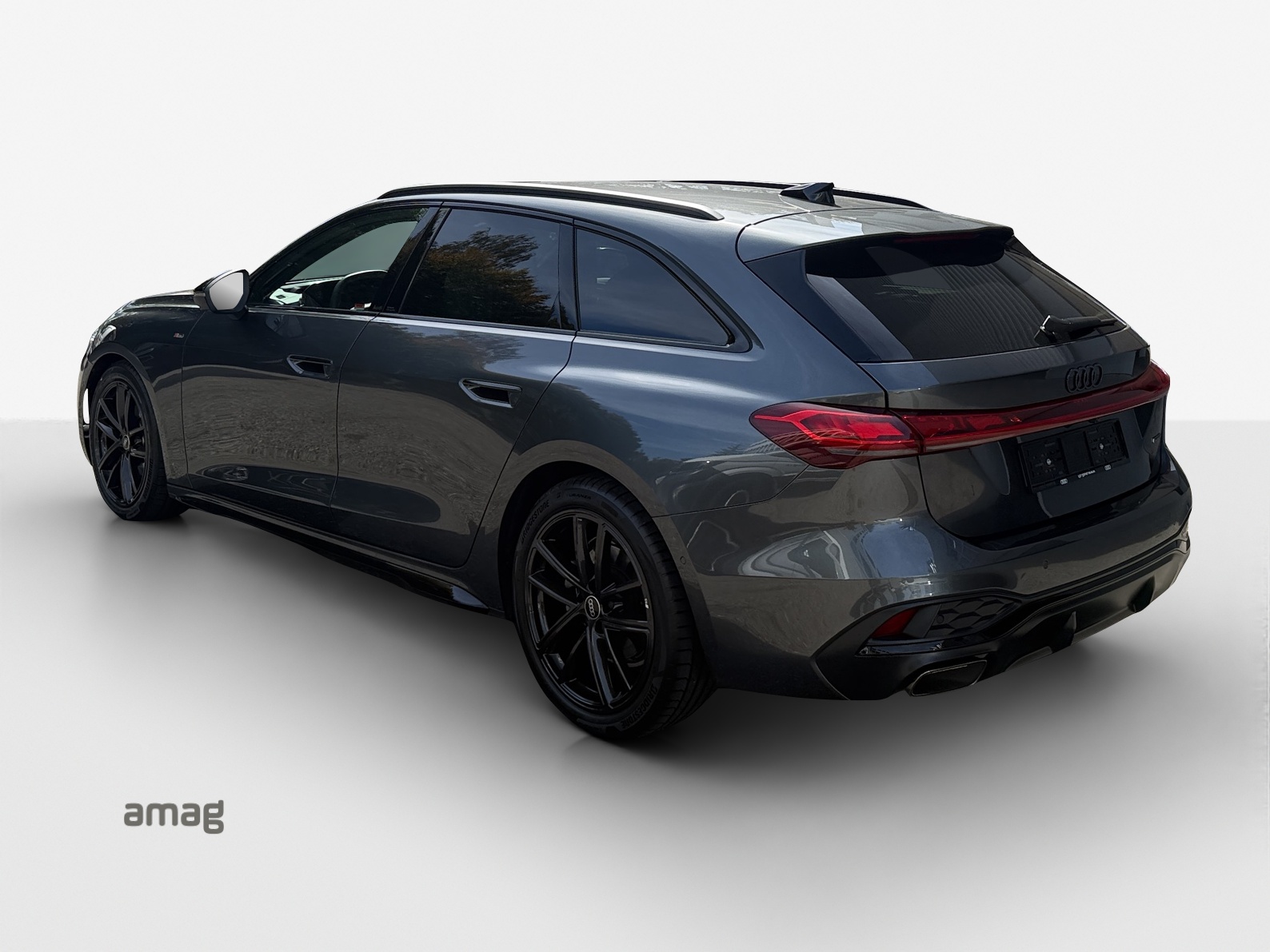 AUDI A5 Avant TFSI quattro 150 kW S tronic-image-2