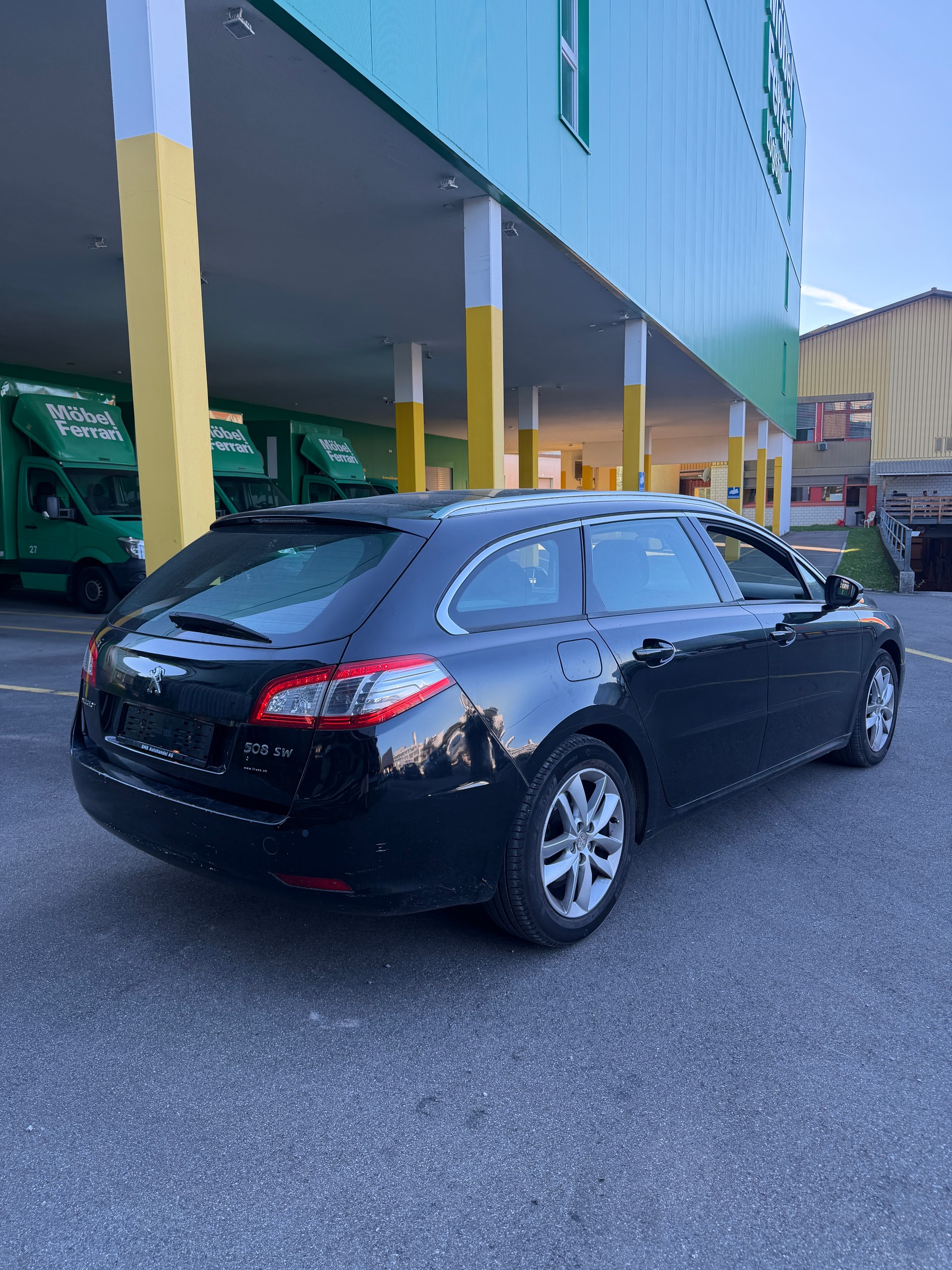 PEUGEOT 508 SW 1.6 16V T Active Automatic-image-6