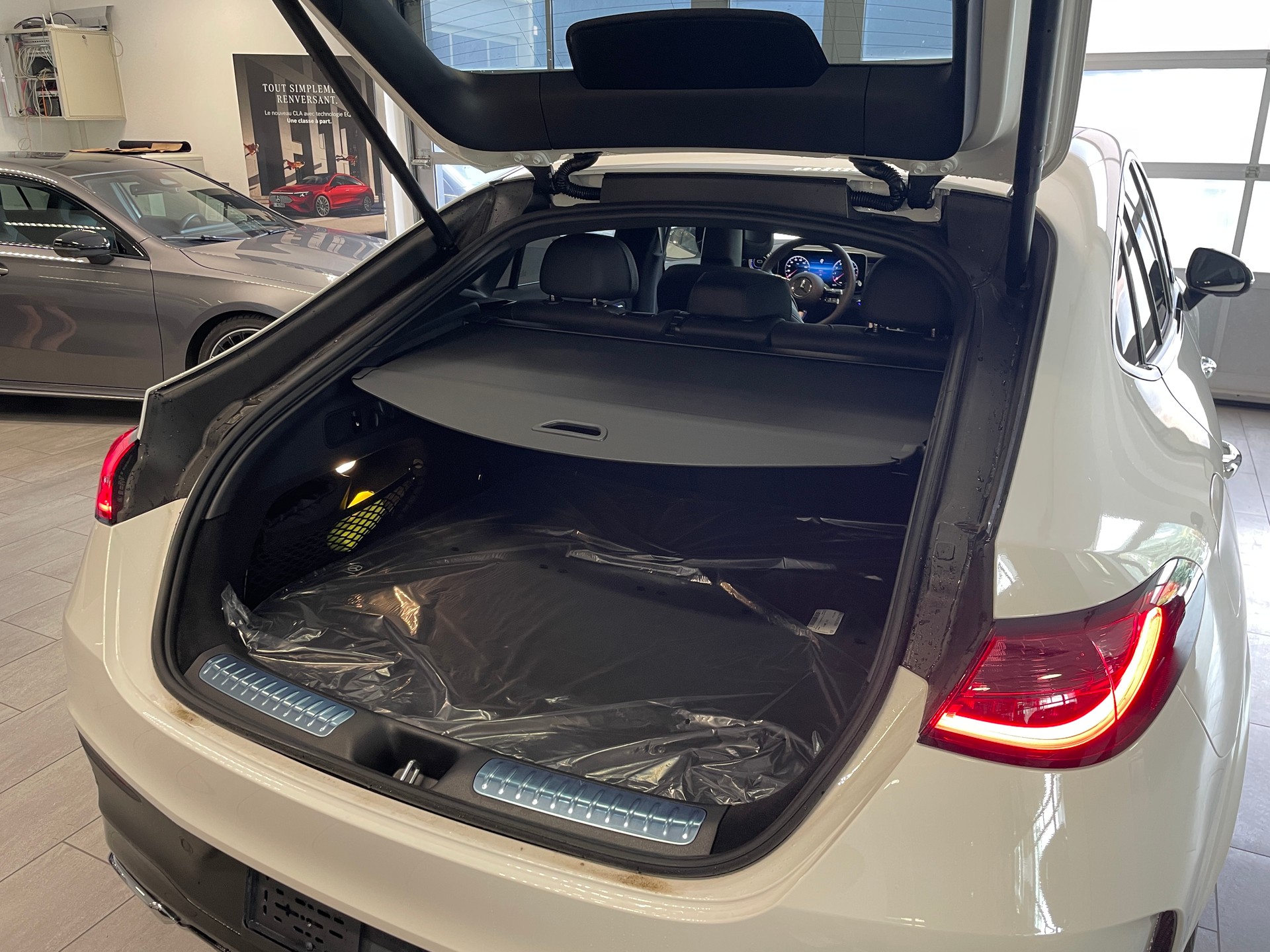 MERCEDES-BENZ GLC Coupé 300 4Matic 9G-Tronic AMG Line-image-6