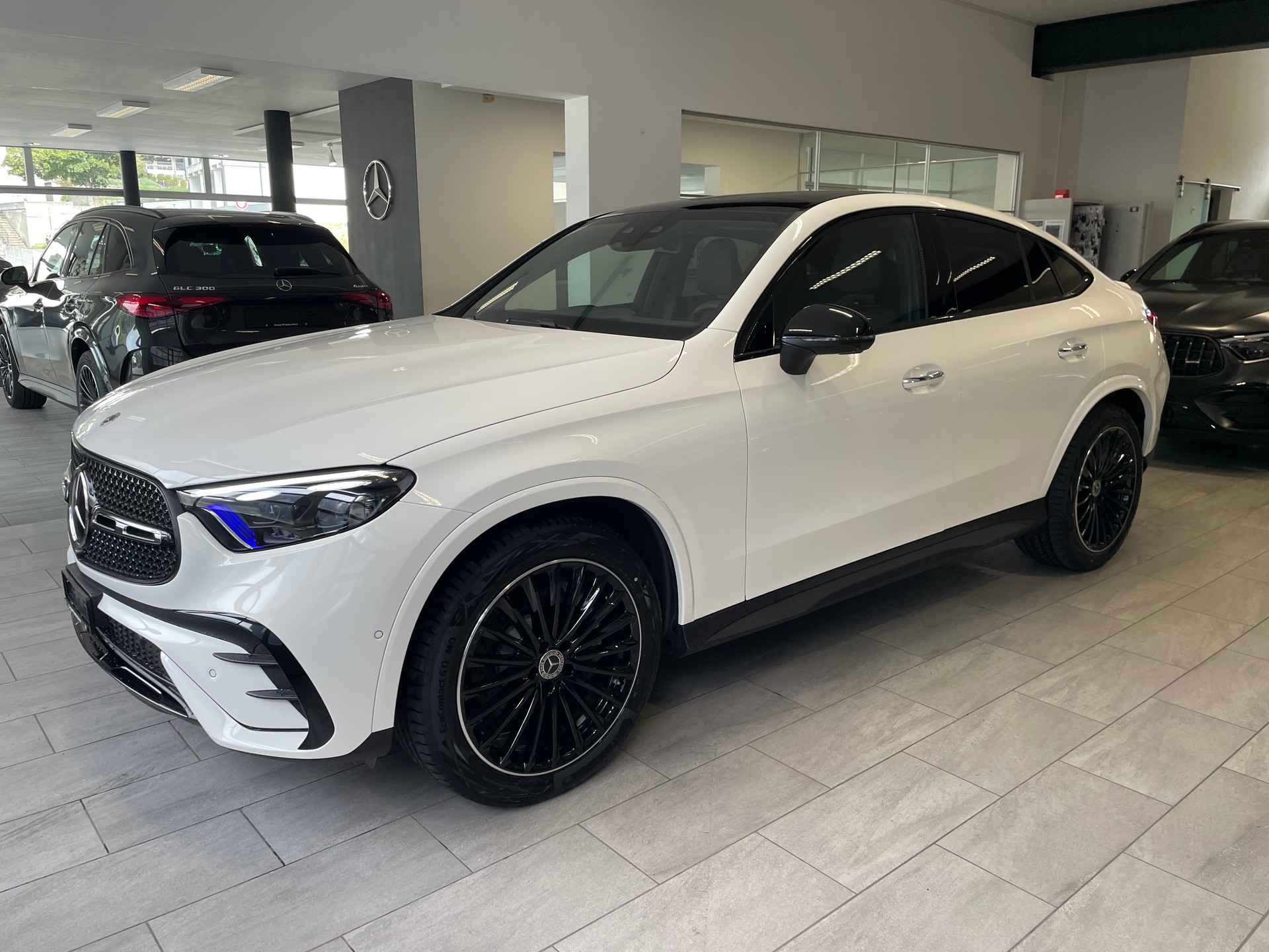 MERCEDES-BENZ GLC Coupé 300 4Matic 9G-Tronic AMG Line-image-0