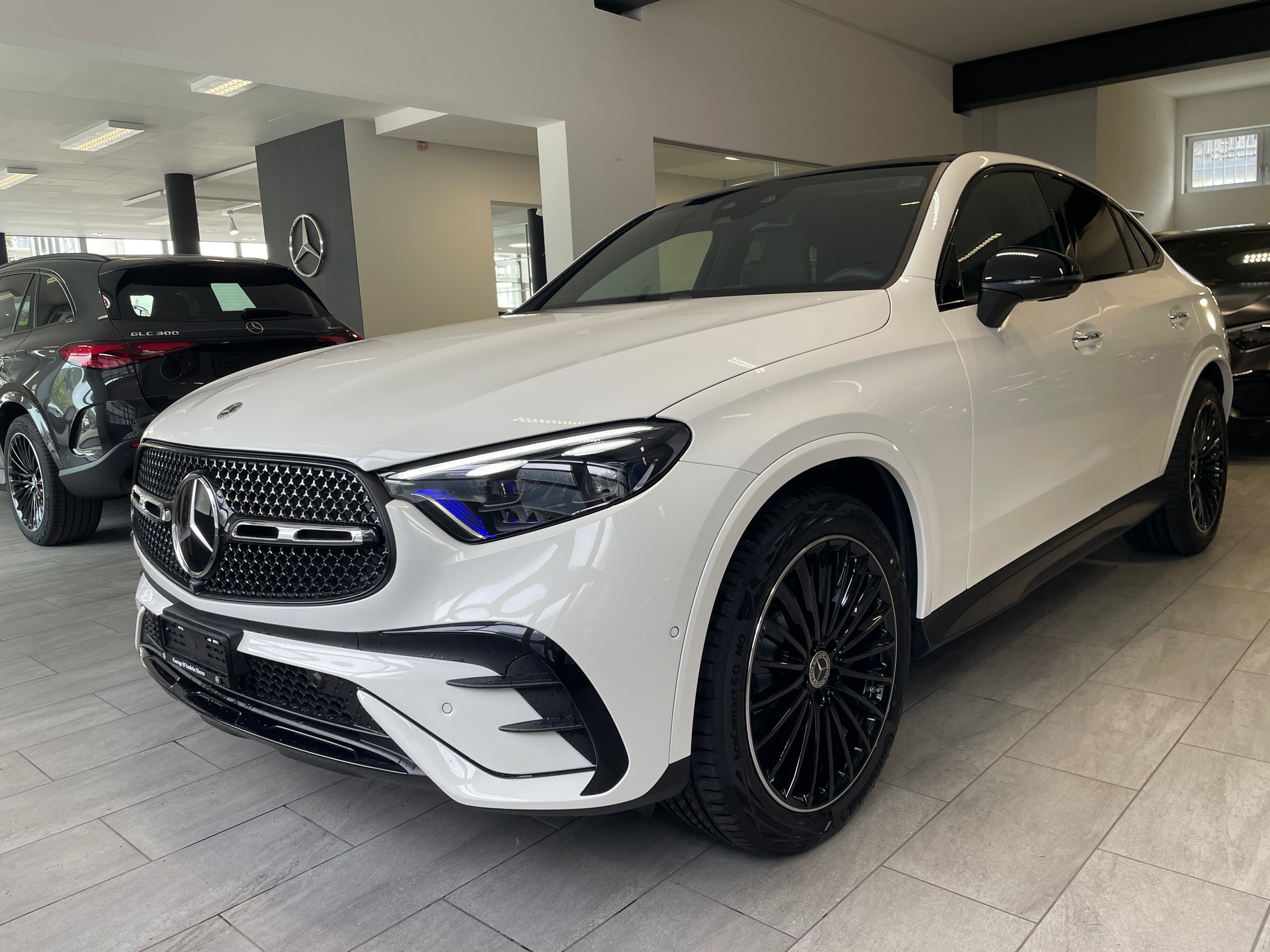 MERCEDES-BENZ GLC Coupé 300 4Matic 9G-Tronic AMG Line-image-1