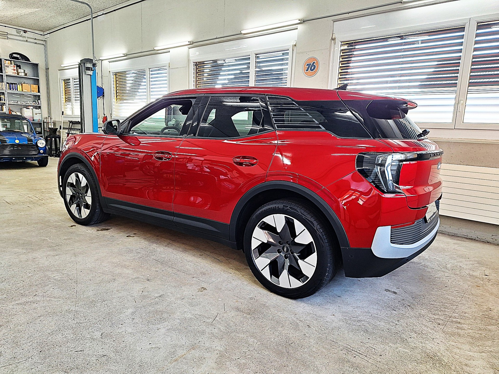FORD Explorer Elektro 79kWh Extended Range Premium⚡Mit elektrischer Anhängerkupplung & Hersteller Garantie bis Aug.2027⚡-image-3