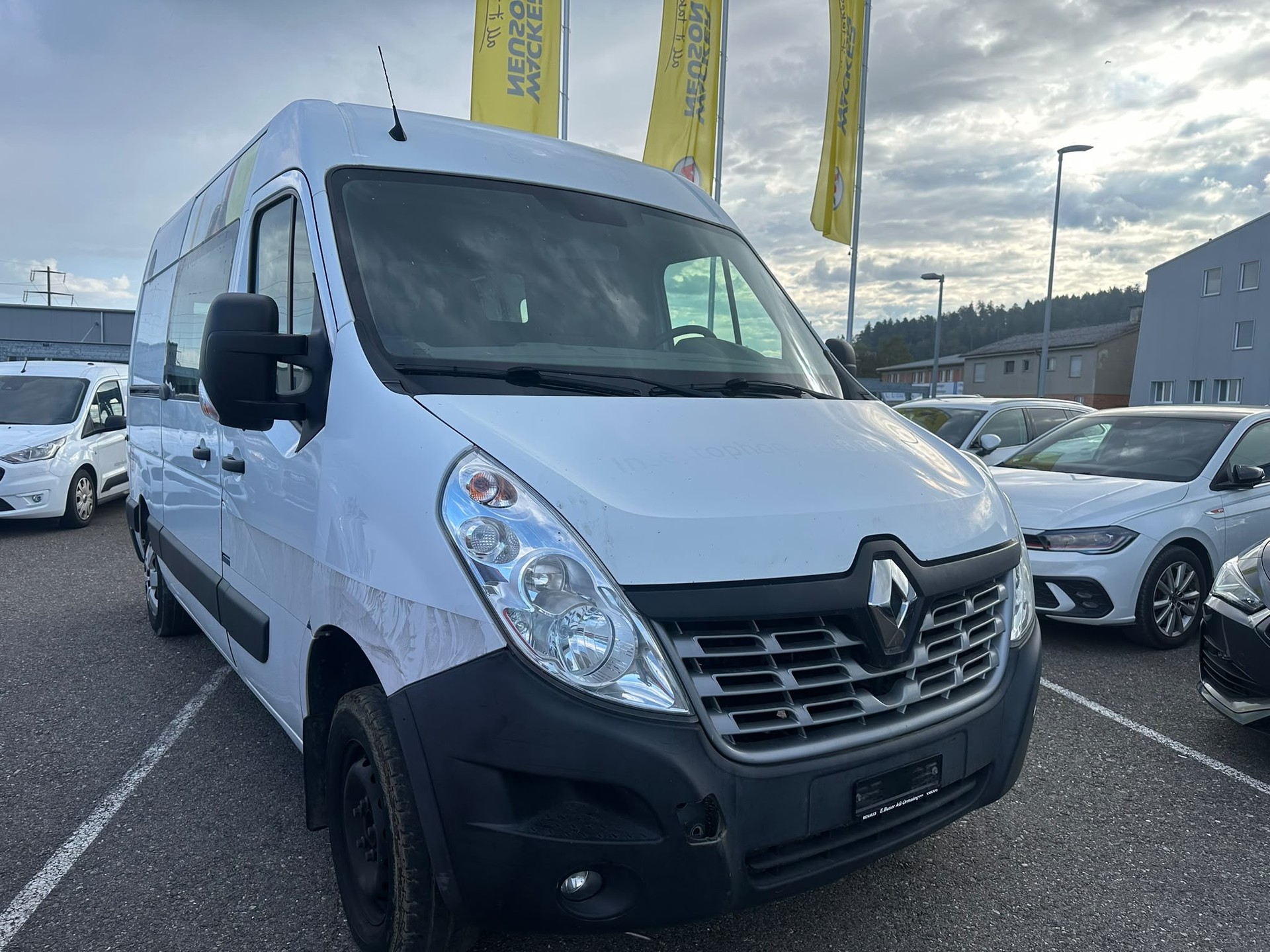 RENAULT Master T35 ENERGY dCi 170 L2H2-image-1